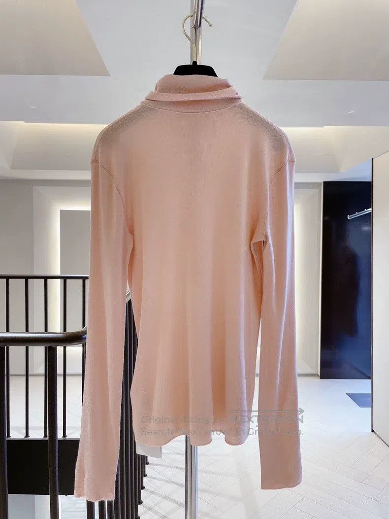 Loro Piana Loro Piana Naked pink ultra-thin cashmere base layer Size S / US 4 / IT 40 - 2 Thumbnail