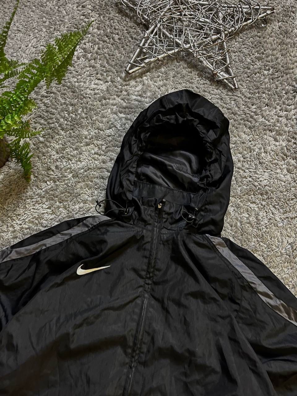 Nike × Vintage OOs Nike Vintage Jacket Nylon Swoosh Hooded Drill Size US L / EU 52-54 / 3 - 9 Thumbnail