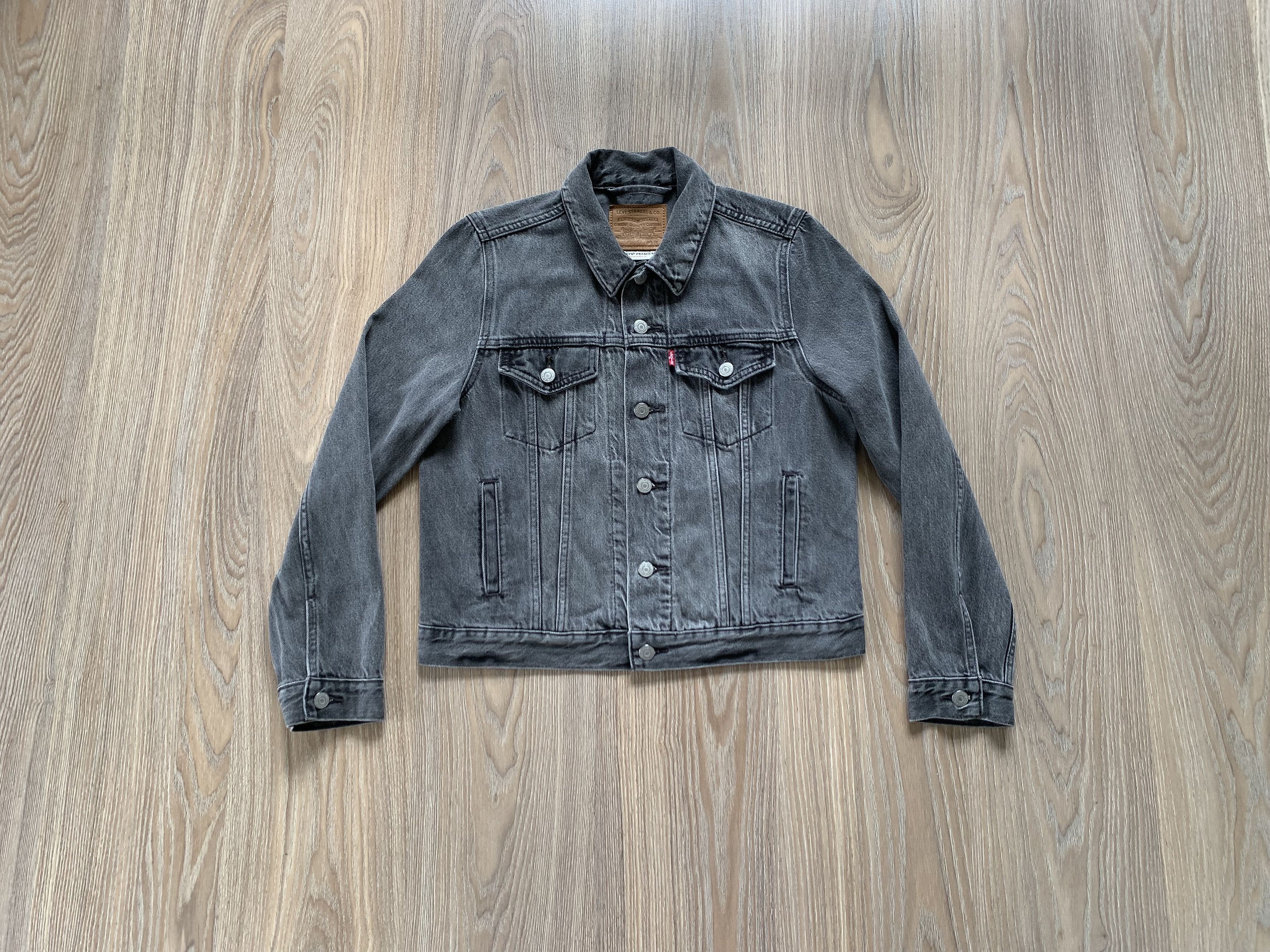 Levi's × Vintage Levis Premium Grey Denim Trucker Jacket Size M / US 6-8 / IT 42-44 - 1 Thumbnail