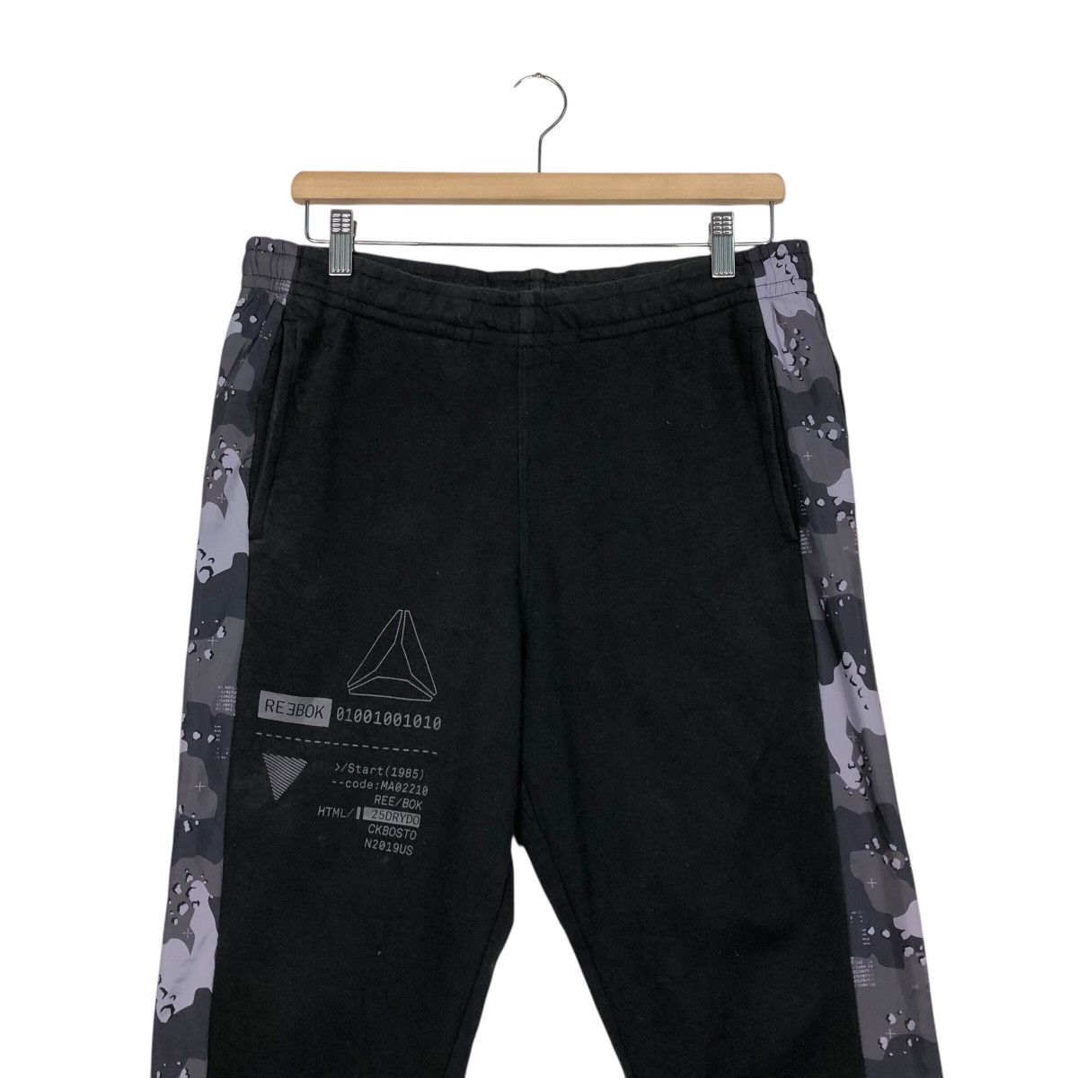 Japanese Brand 📌Vintage Sweatpants Jogger Reebok Big Logo Size US 32 / EU 48 - 5 Thumbnail