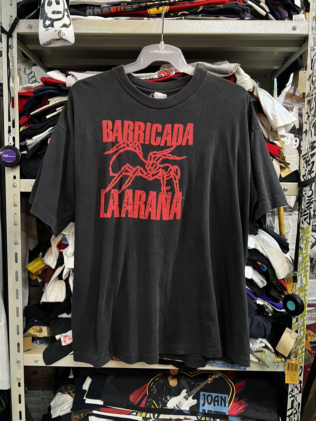 Band Tees Barricada vintage tee 90’s Size US XL / EU 56 / 4 - 1 Thumbnail