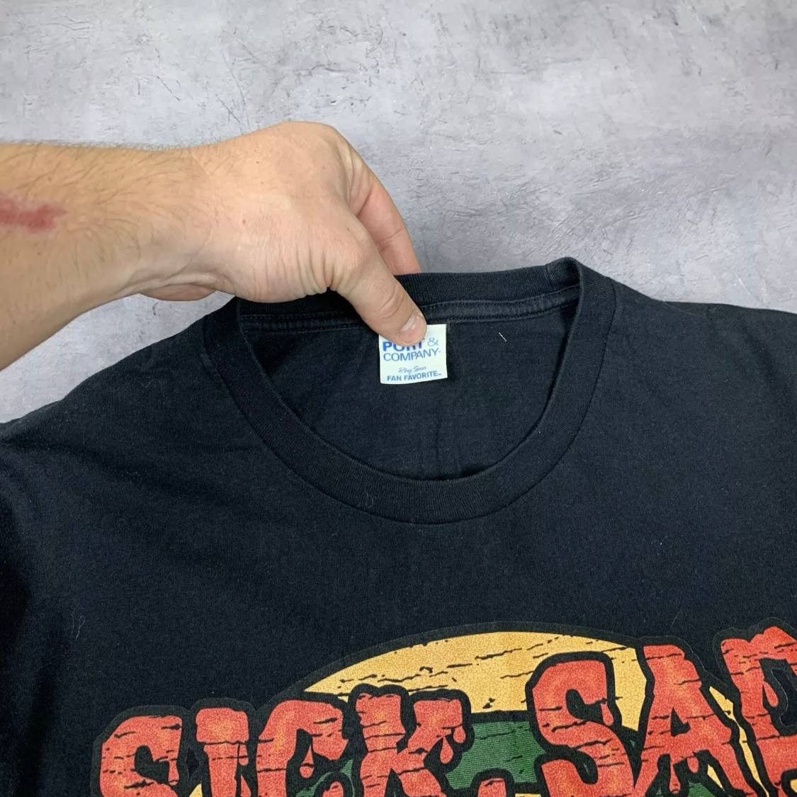 Band Tees Rare! Sick Sad World Band Tee Big Logo 00s Vintage Size US XL / EU 56 / 4 - 7 Thumbnail