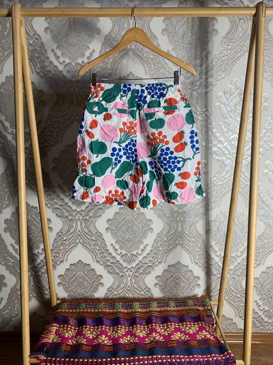 Marimekko × Uniqlo MARIMEKKO UNIQLO DESIGNER PRINT ART CRAZY JAPAN STYLE Y2K Size US 32 / EU 48 - 8 Thumbnail