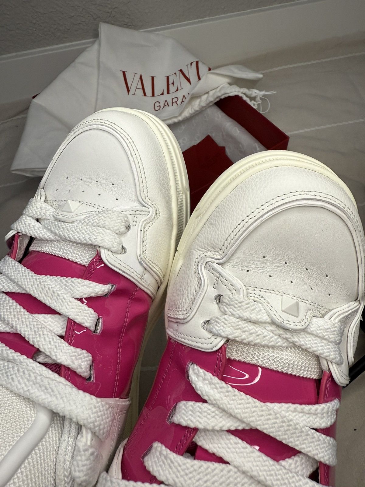 Valentino Valentino Garavani Open Skate White Cyclamin Pink Sneakers Size US 9 / IT 39 - 17 Thumbnail