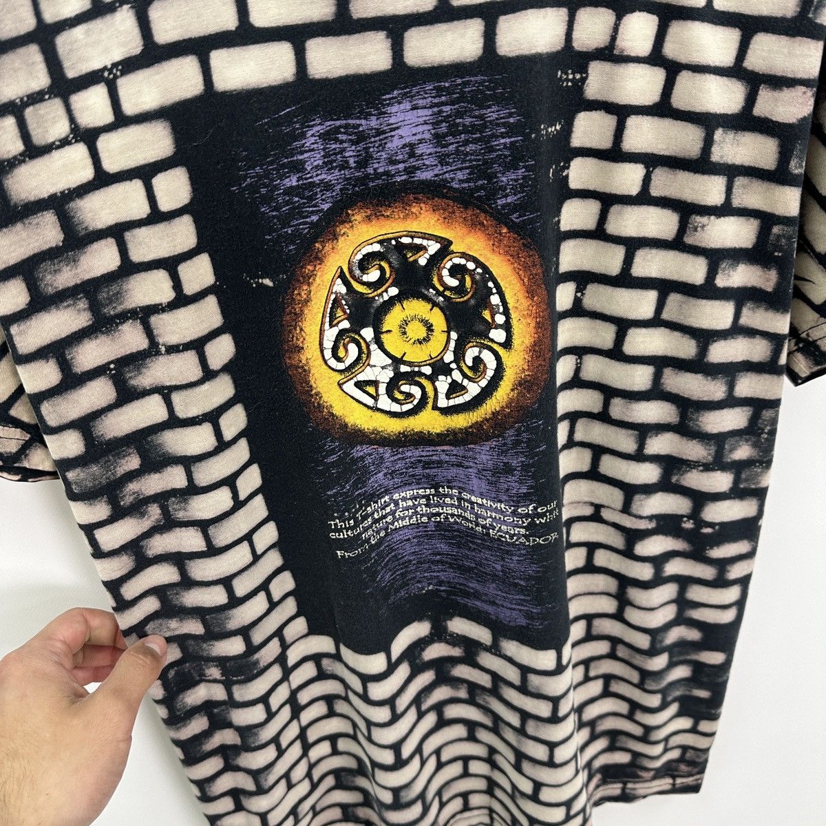 Vintage Vintage 90s Ecuador AOP Bricks tee culture native y2k rare Size US M / EU 48-50 / 2 - 3 Thumbnail