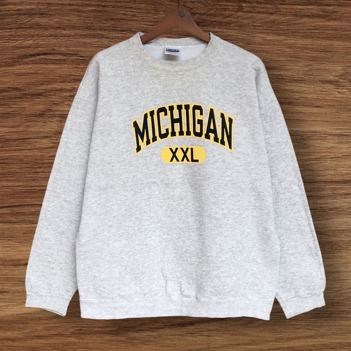 Tultex × Vintage Vintage 90s Tultex Michigan XXL Crewneck Size US L / EU 52-54 / 3 - 1 Thumbnail