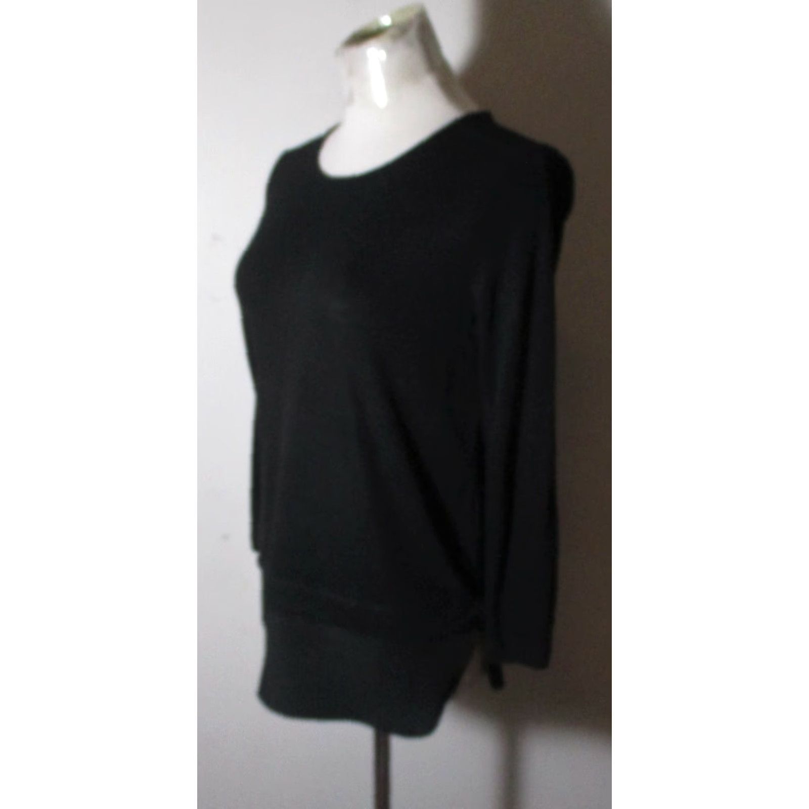 J.Crew J. CREW Black Long Sleeve Top Womens XS (XXS) Extended Hem NWOT Viscose Blend Shirt/Top - Classic Fit, Solid Pattern, Casual Casualwear Size XXS / US 00 / IT 34 - 4 Thumbnail
