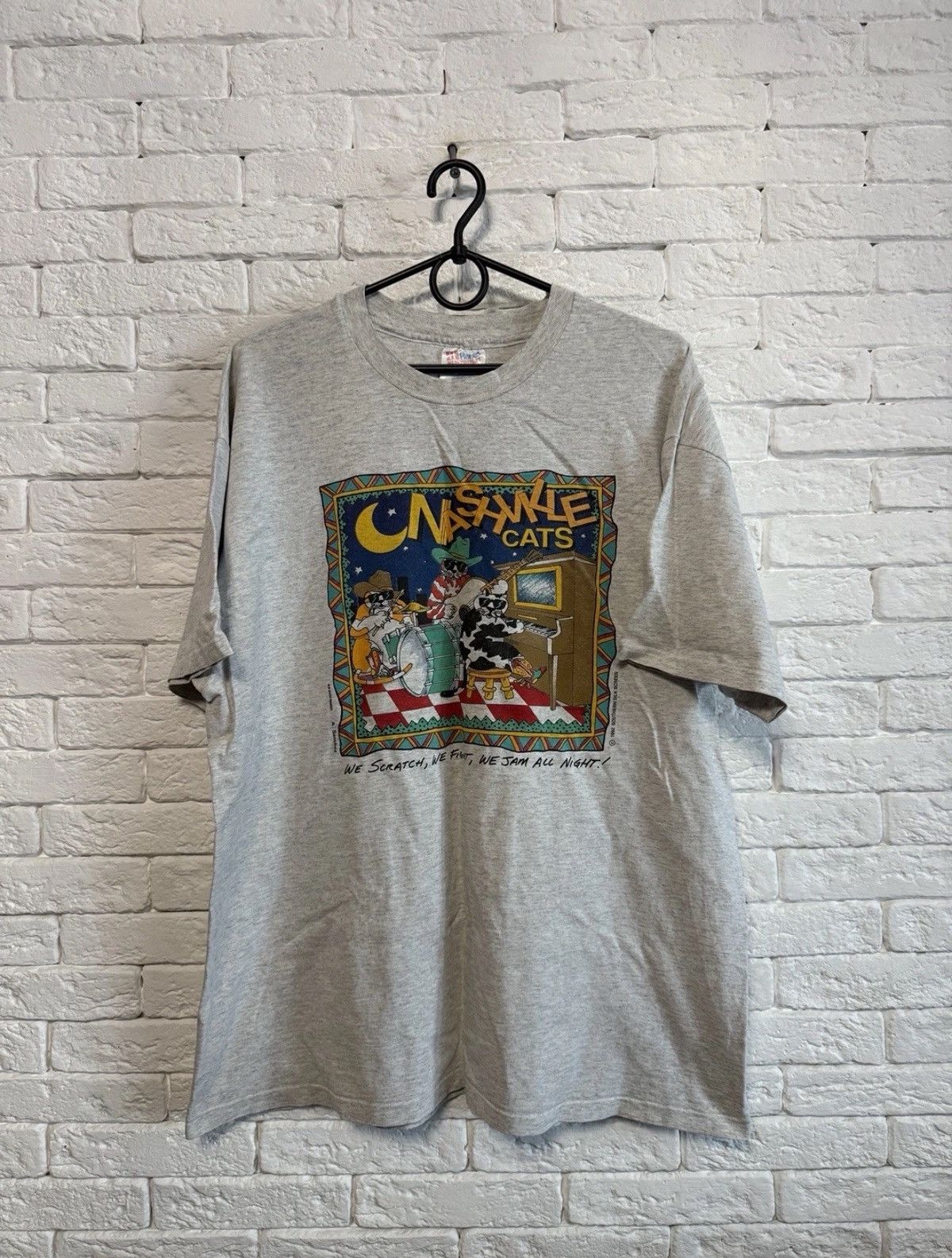 Hanes Vintage Tshirt Nashville Cats 1992 Hanes USA Made Sz XL Size US XL / EU 56 / 4 - 1 Thumbnail