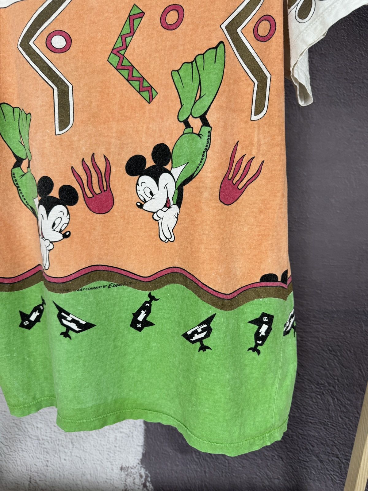 Disney × Mickey Mouse × Vintage VINTAGE DISNEY 80s MICKEY MOUSE EUREKA ALLOVER PRINT Tee Size US L / EU 52-54 / 3 - 7 Thumbnail
