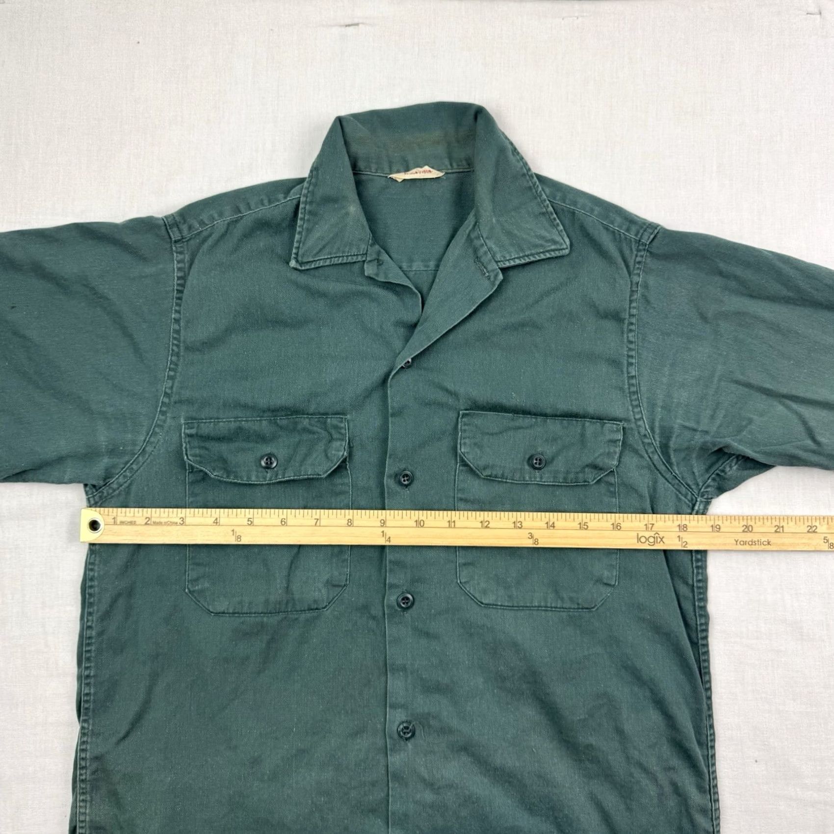 Vintage VINTAGE Sanforized Button Up Shirt Adult Medium 60s 70s Green USA Shirt Mens Regular Short Sleeve Button-Up Vintage USA 60s 70s Size US M / EU 48-50 / 2 - 5 Thumbnail