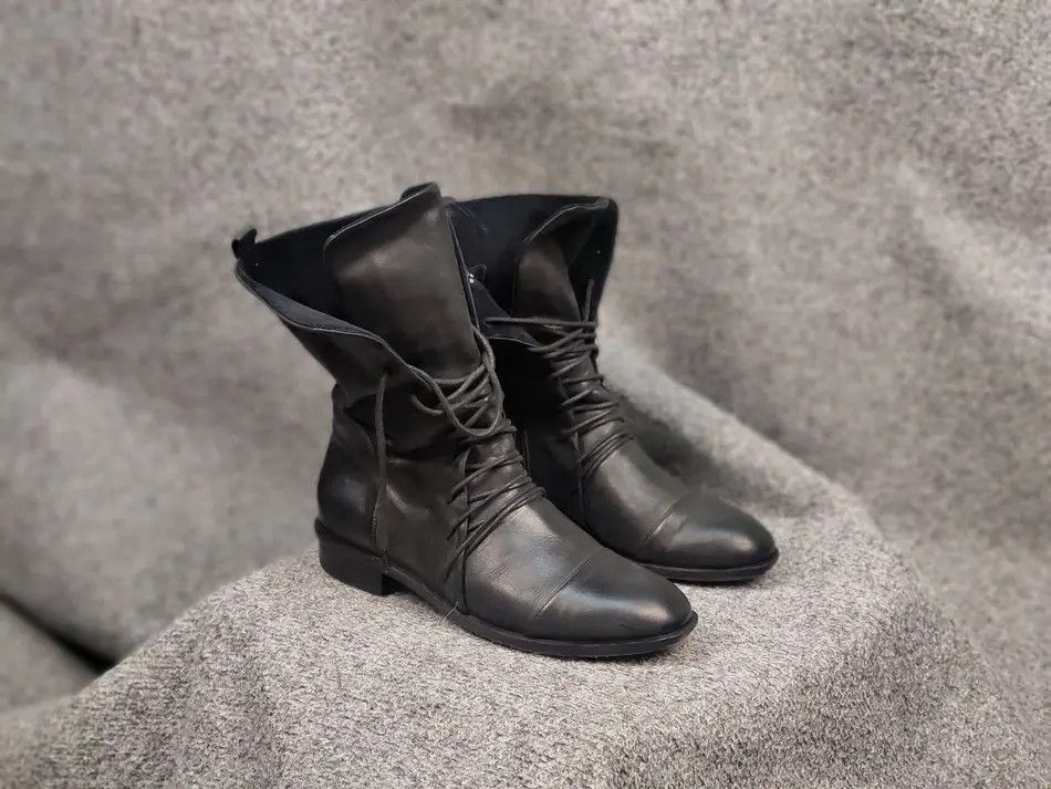 image of Annette Gortz x Avant Garde Annette Görtz German Black Leather Lace-Up Shoes Boots, Women's (Size 1