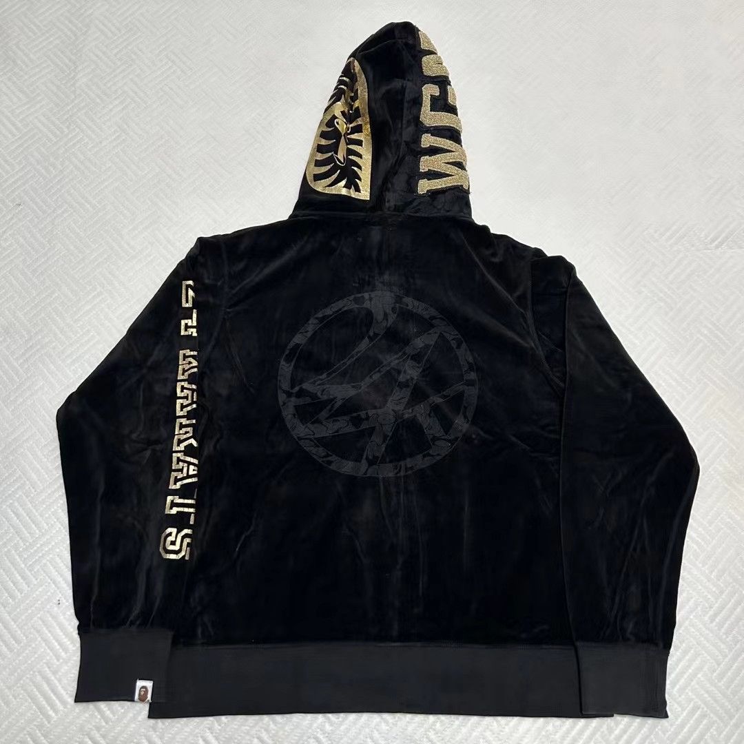 Bape LIMITED CAMO SHARK FULL ZIP HOODIE Size US XL / EU 56 / 4 - 9 Thumbnail