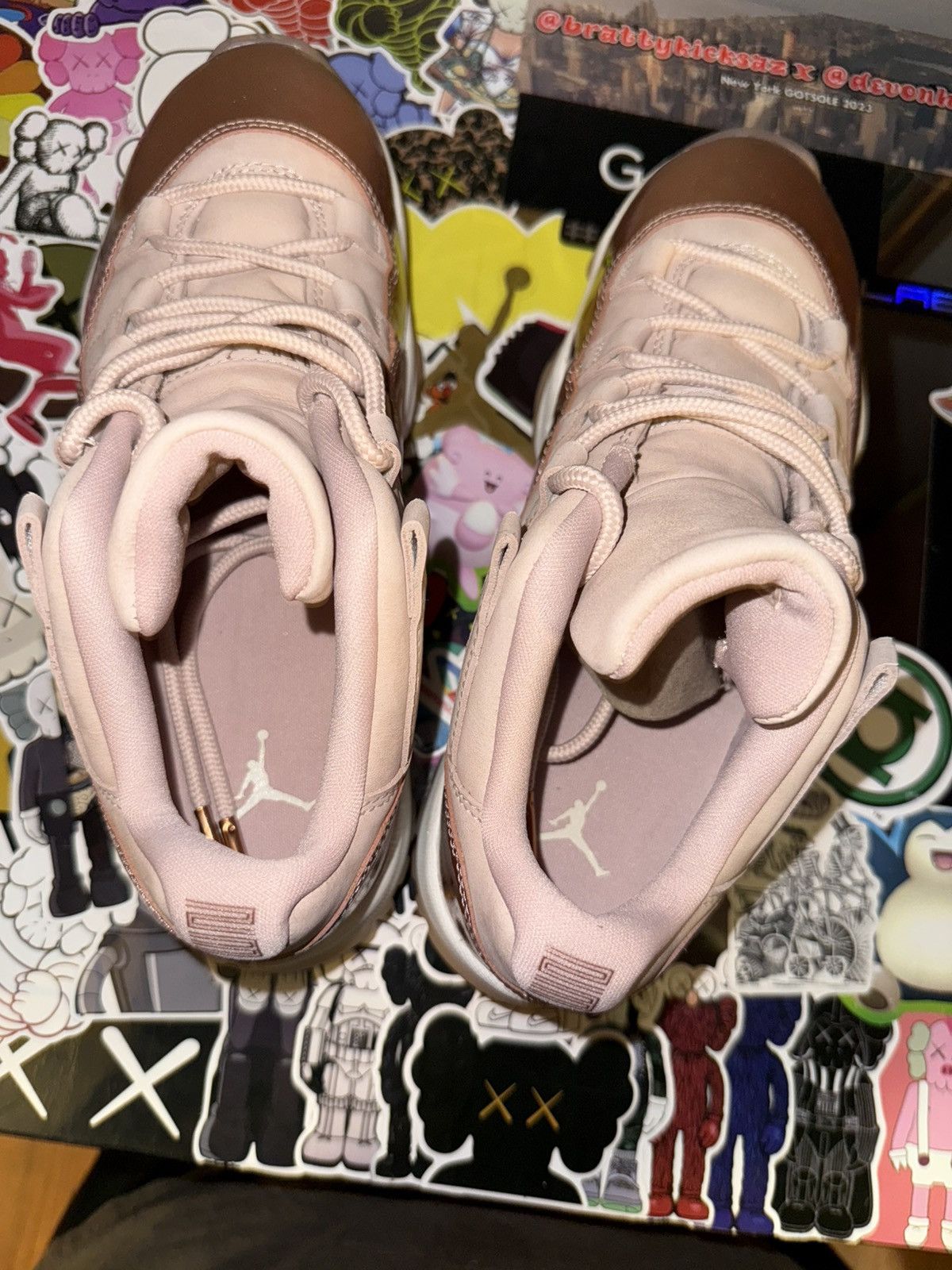 Jordan Brand Jordan 11 Low Rose Gold Size US 7.5 / IT 37.5 - 9 Thumbnail