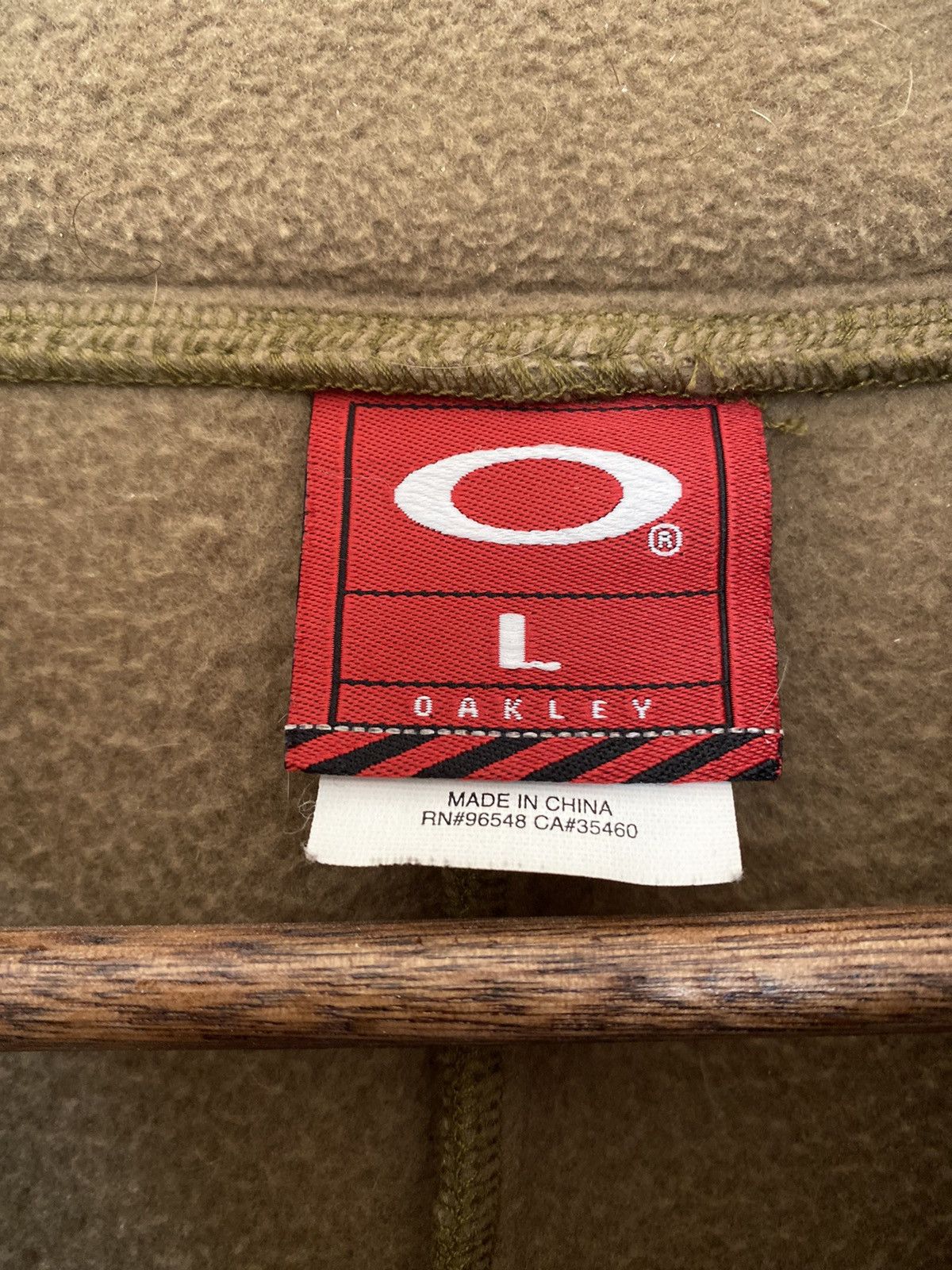 Oakley 00’s Oakley Tech Vest Size US L / EU 52-54 / 3 - 5 Thumbnail