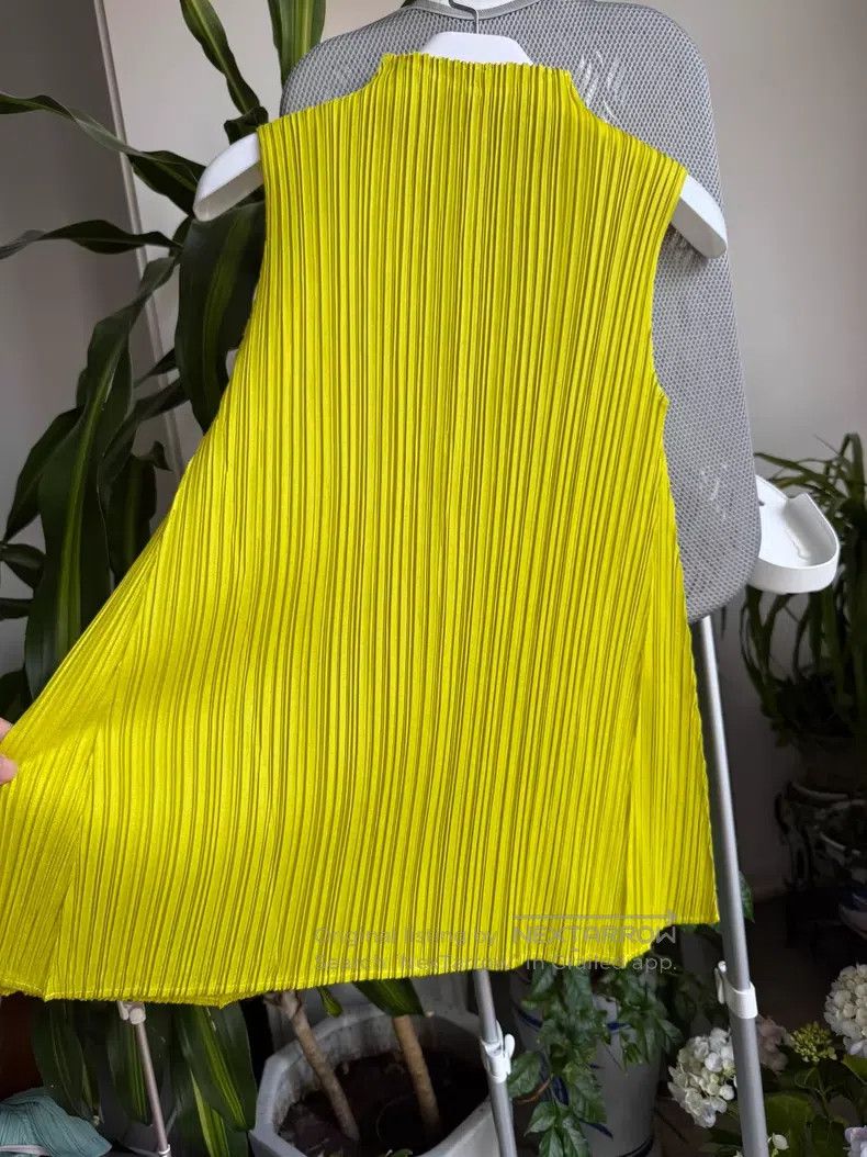 Issey Miyake Issey Miyake Soft Mustard Yellow Vest Size L / US 10 / IT 46 - 5 Thumbnail
