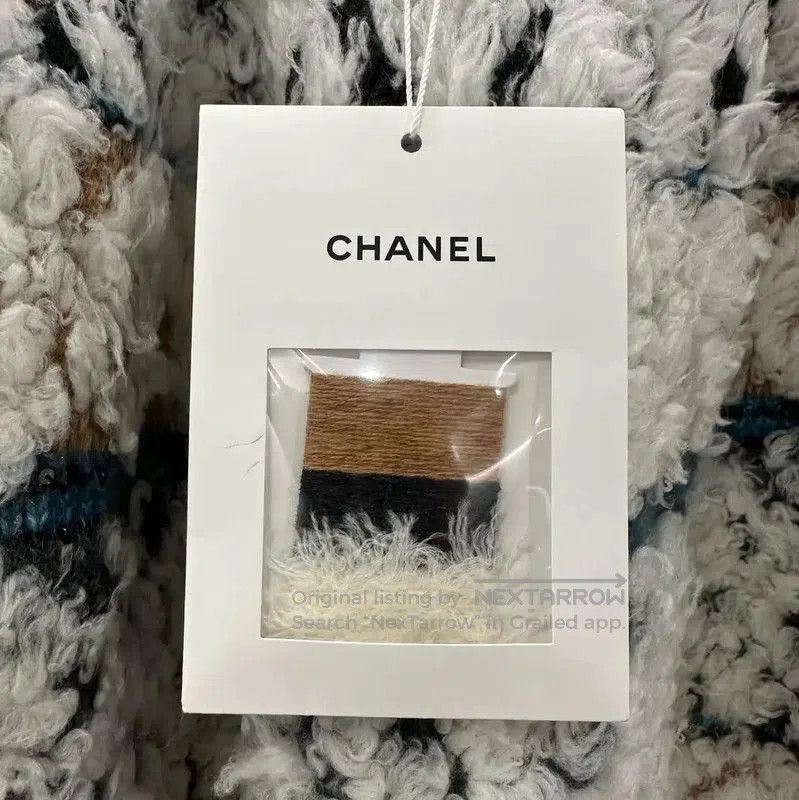 Chanel Chanel Women's White Wool Skirt . Size 22" - 5 Thumbnail