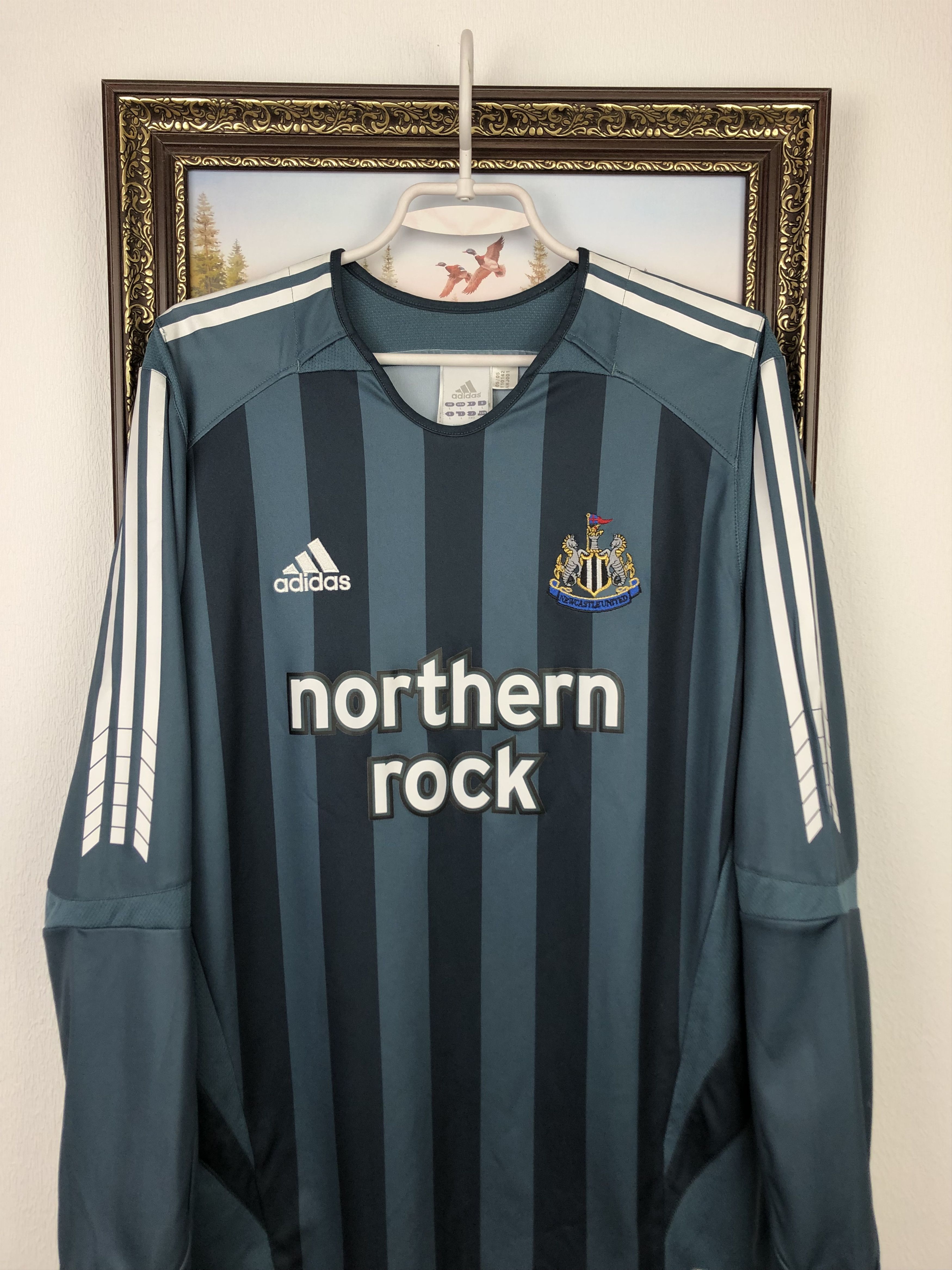 Adidas Newcastle football shirt 2005 Soccer Jersey Sleeve Adidas Size US L / EU 52-54 / 3 - 2 Thumbnail