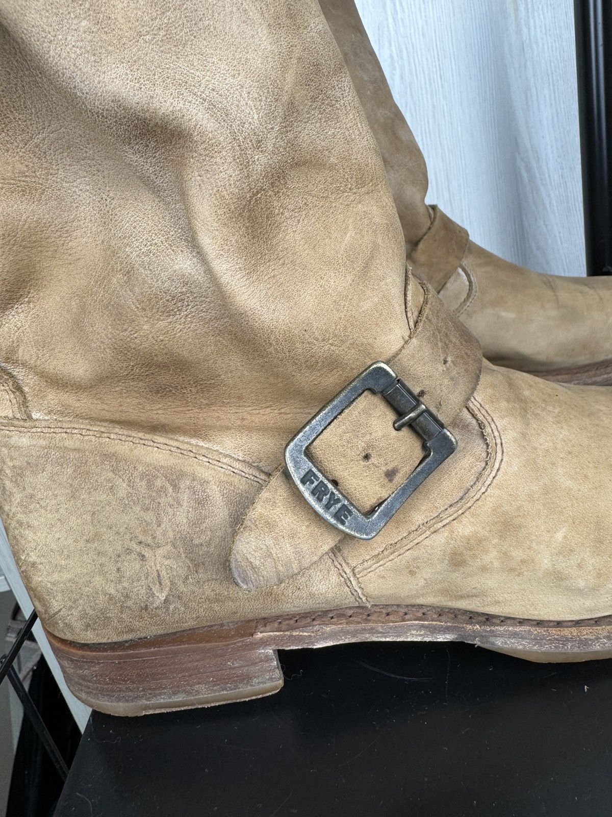 Frye Frye Leather buckled brown beige faded boots size 8.5 Size US 8.5 / IT 38.5 - 5 Thumbnail