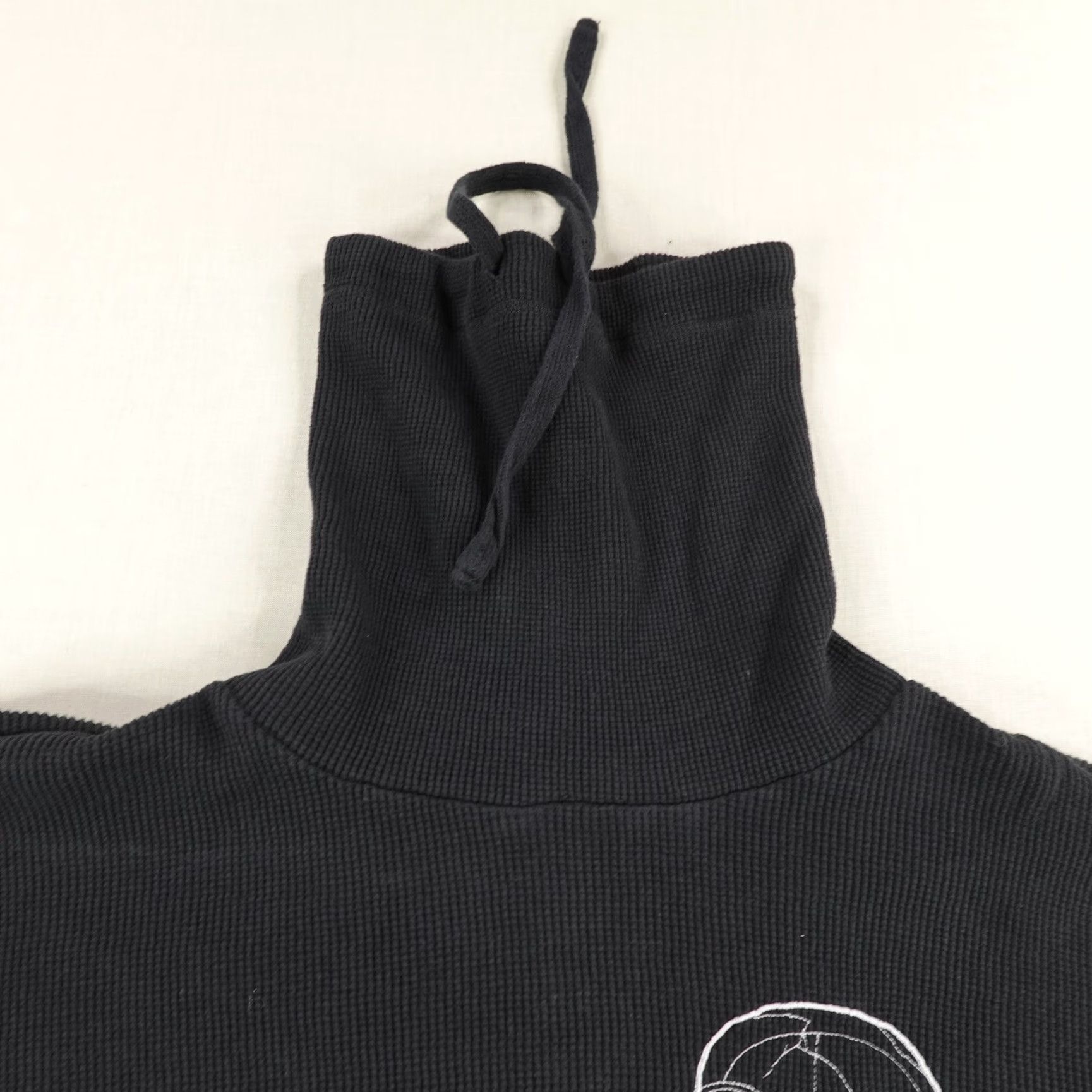Star Wars STAR WARS Sweatshirt Womens XS Kylo Ren Waffle Knit Thermal Funnel Neck Pullover Black XS Sweatshirt Women Star Wars Size XS / US 0-2 / IT 36-38 - 2 Thumbnail