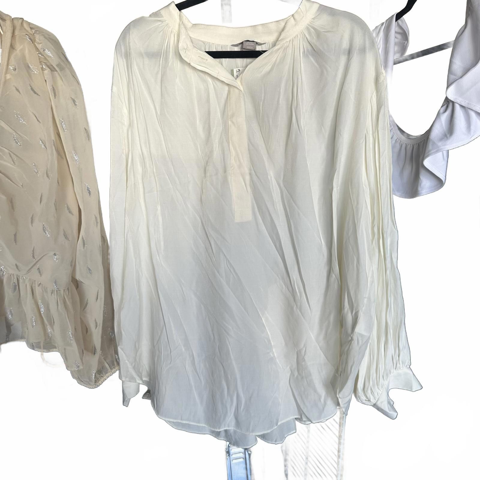 H&M Elegant H&M Lightweight Button-Up Blouse NWT Size XXL / US 16-18 / IT 52-54 - 1 Thumbnail