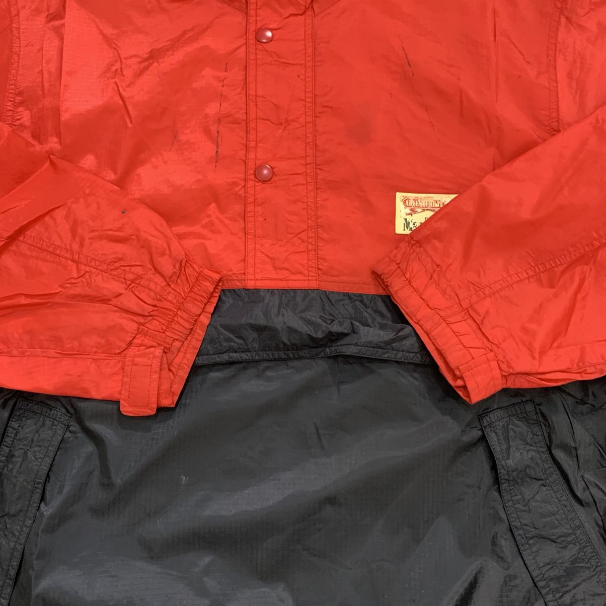 Vintage Vintage Marlboro Adventure Team Anorak Cougle Jacket Size US L / EU 52-54 / 3 - 6 Thumbnail