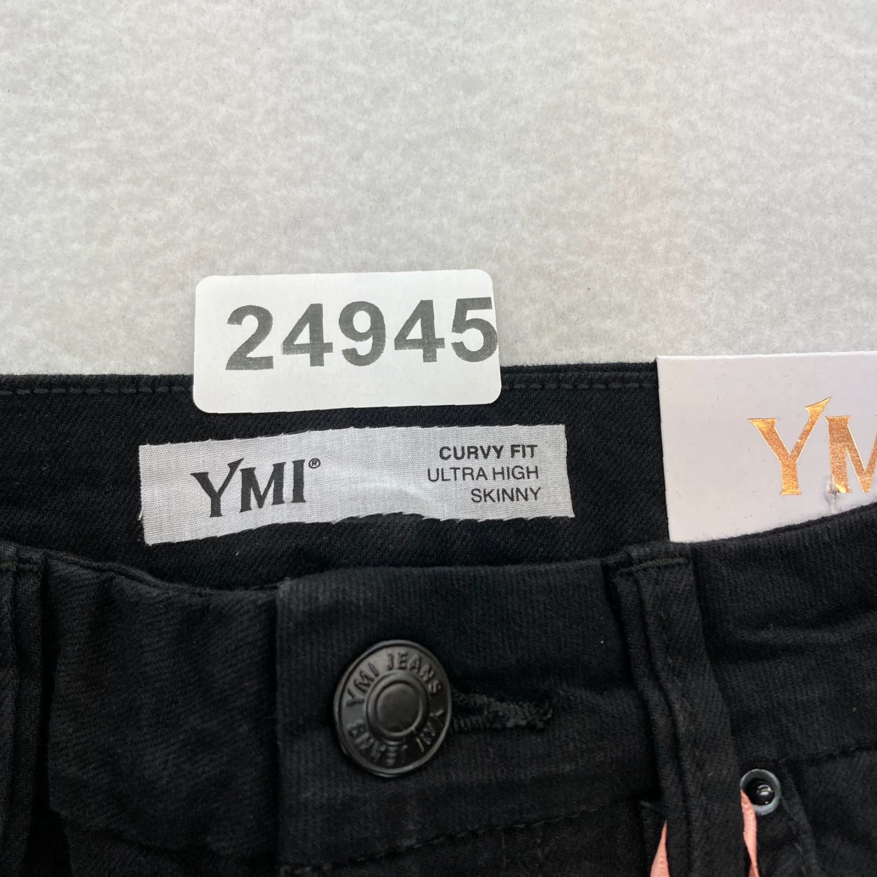 Vintage YMI Jeans Juniors Curvy Skinny Ultra High Waisted Black Stretch Denim 9/29 Slim Rise High Women Jeans Size 30" / US 8 / IT 44 - 4 Thumbnail
