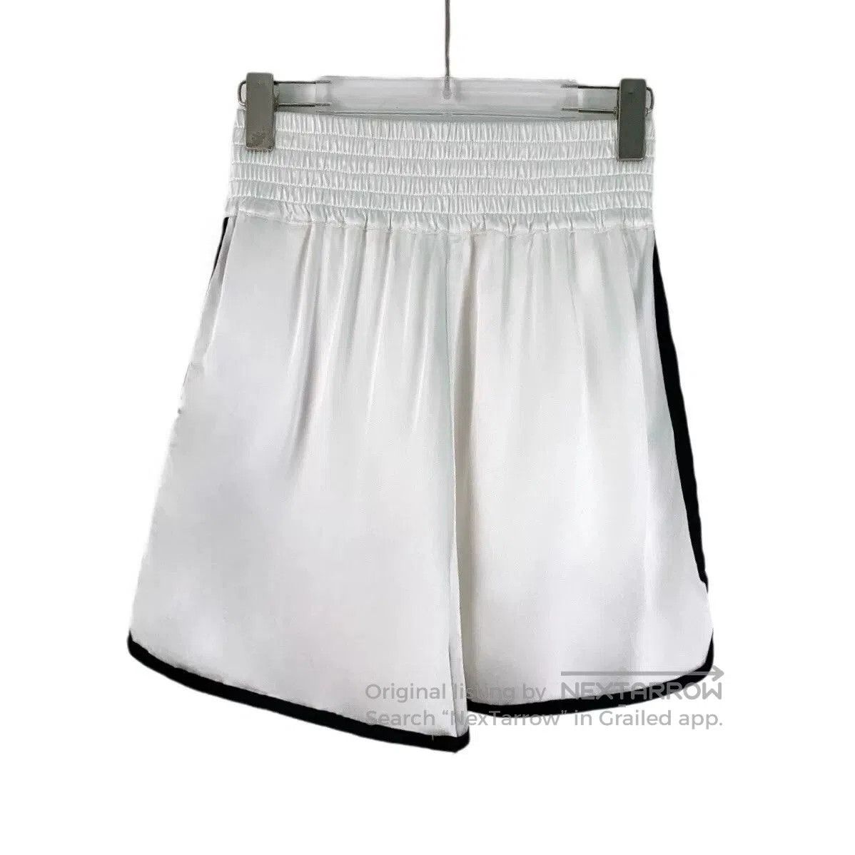 Dior white logo elastic waist casual shorts. Size 28" / US 6 / IT 42 - 2 Thumbnail