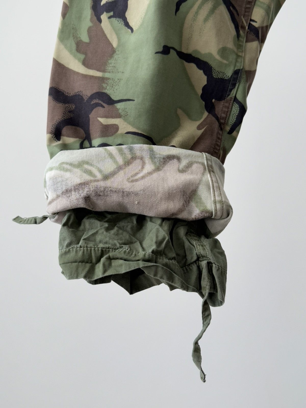 Vintage 1968 Pattern Vintage British Army DPM Camo Combat Suit Size US L / EU 52-54 / 3 - 15 Thumbnail