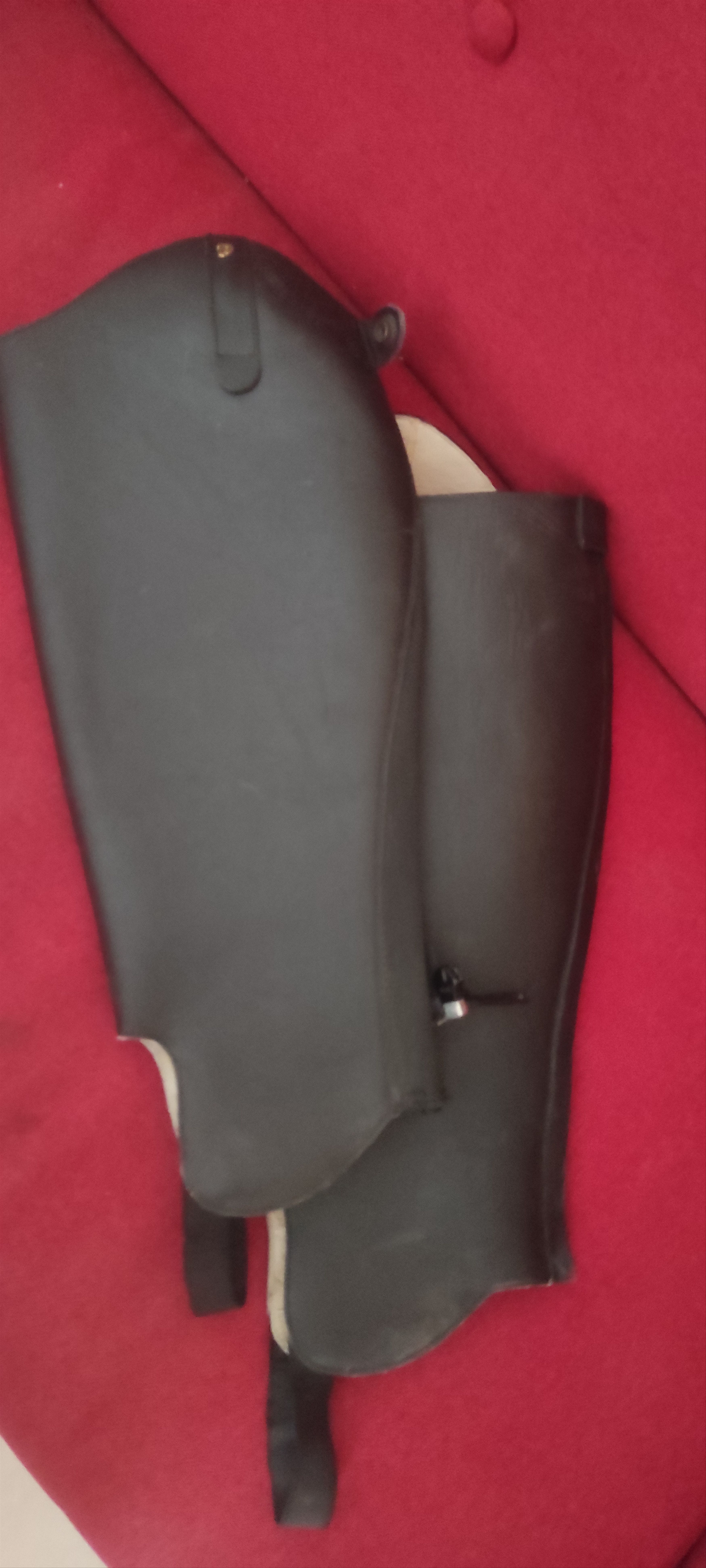 Leather Petrie Genuine Cowhide Leather Chaps Elastic Back Size US 7 / IT 37 - 16 Thumbnail