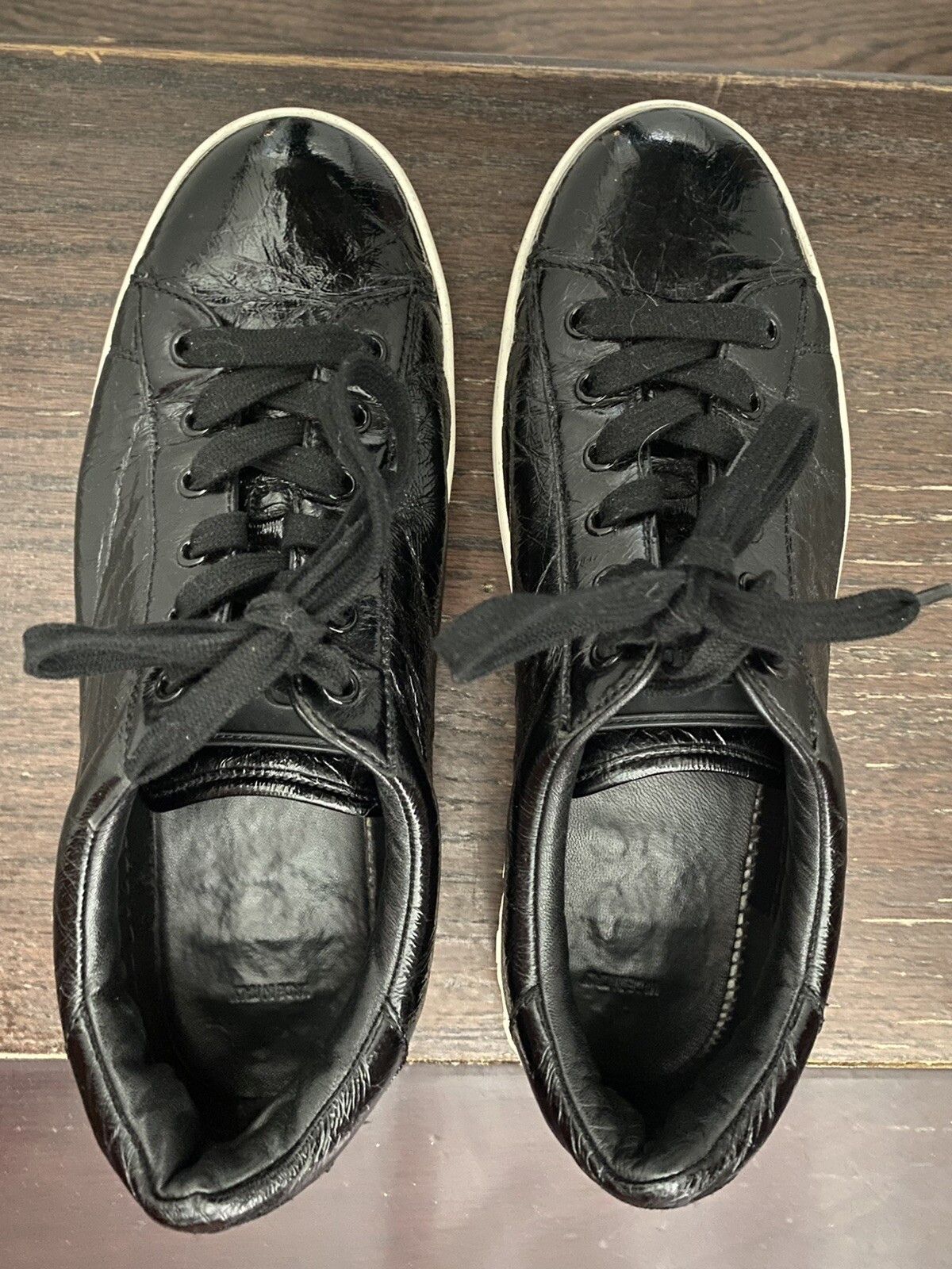 Dior Crinkled Patent Leather Move Low Top Sneakers Size 38.5 Size US 8.5 / IT 38.5 - 3 Thumbnail