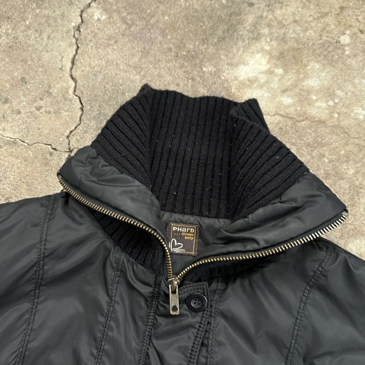 Le Grande Bleu (L.G.B.) Vintage boxy short y2k nylon Bomber Jacket Size M / US 6-8 / IT 42-44 - 4 Thumbnail