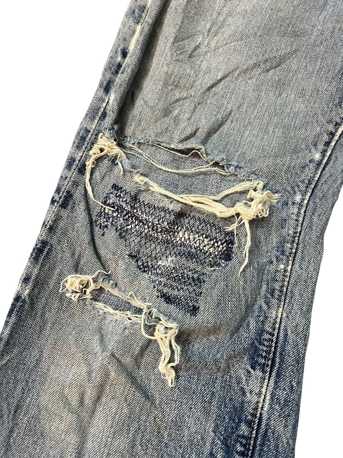 Levi's 70’s Distressed Thrashed Levis 501 Selvedge Rindem button#6 Size US 29 - 3 Thumbnail