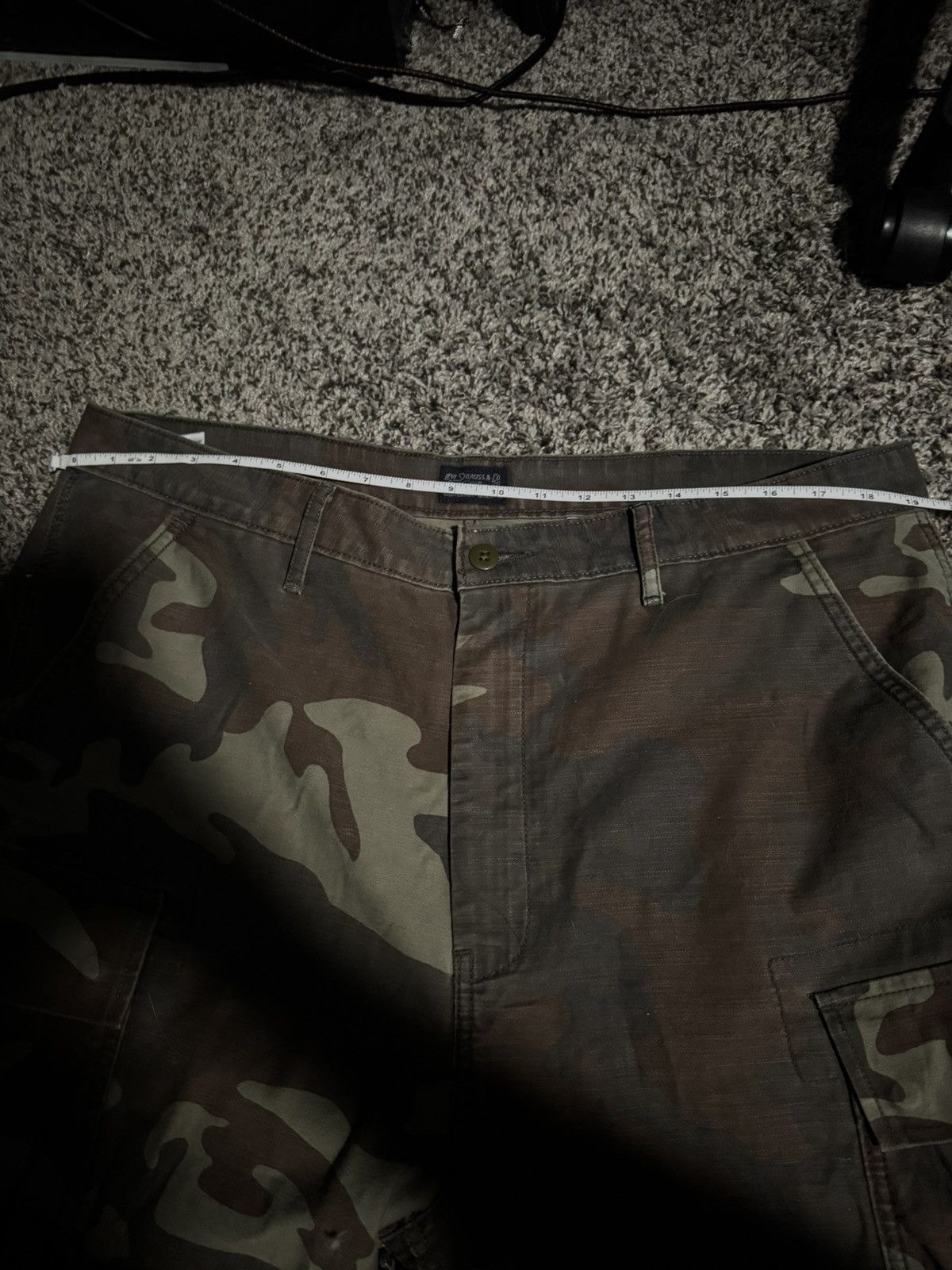 Levi's Levi baggy camo jorts Size US 36 / EU 52 - 3 Thumbnail