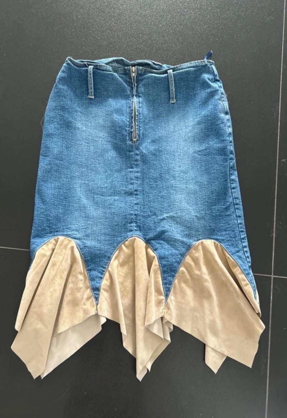 Japanese Brand Vintage Y2K mini denim skirt Avant Garde Coquette Size 28" / US 6 / IT 42 - 4 Thumbnail