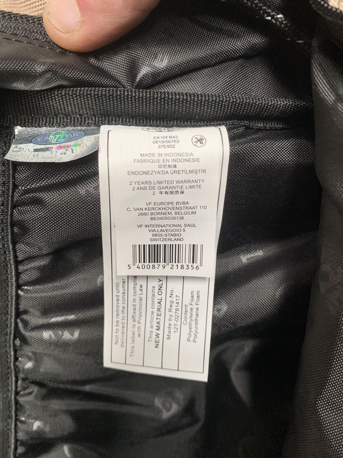Aape AAPE by A Bathing Ape x Eastpak Camo Padded Size ONE SIZE - 9 Thumbnail