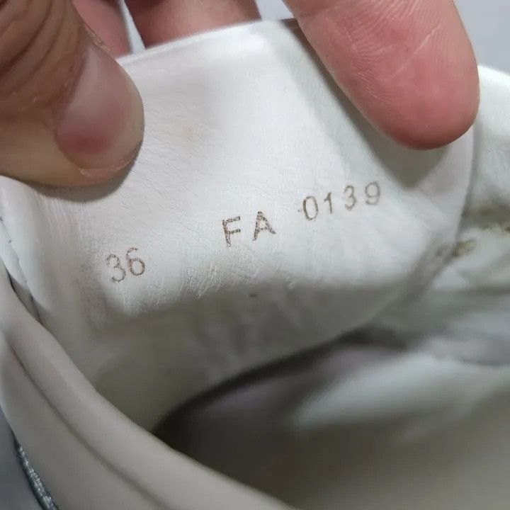 Louis Vuitton Louis Vuitton Frontrow Fashion Sneakers for Women -2508 Size US 6 / IT 36 - 3 Thumbnail