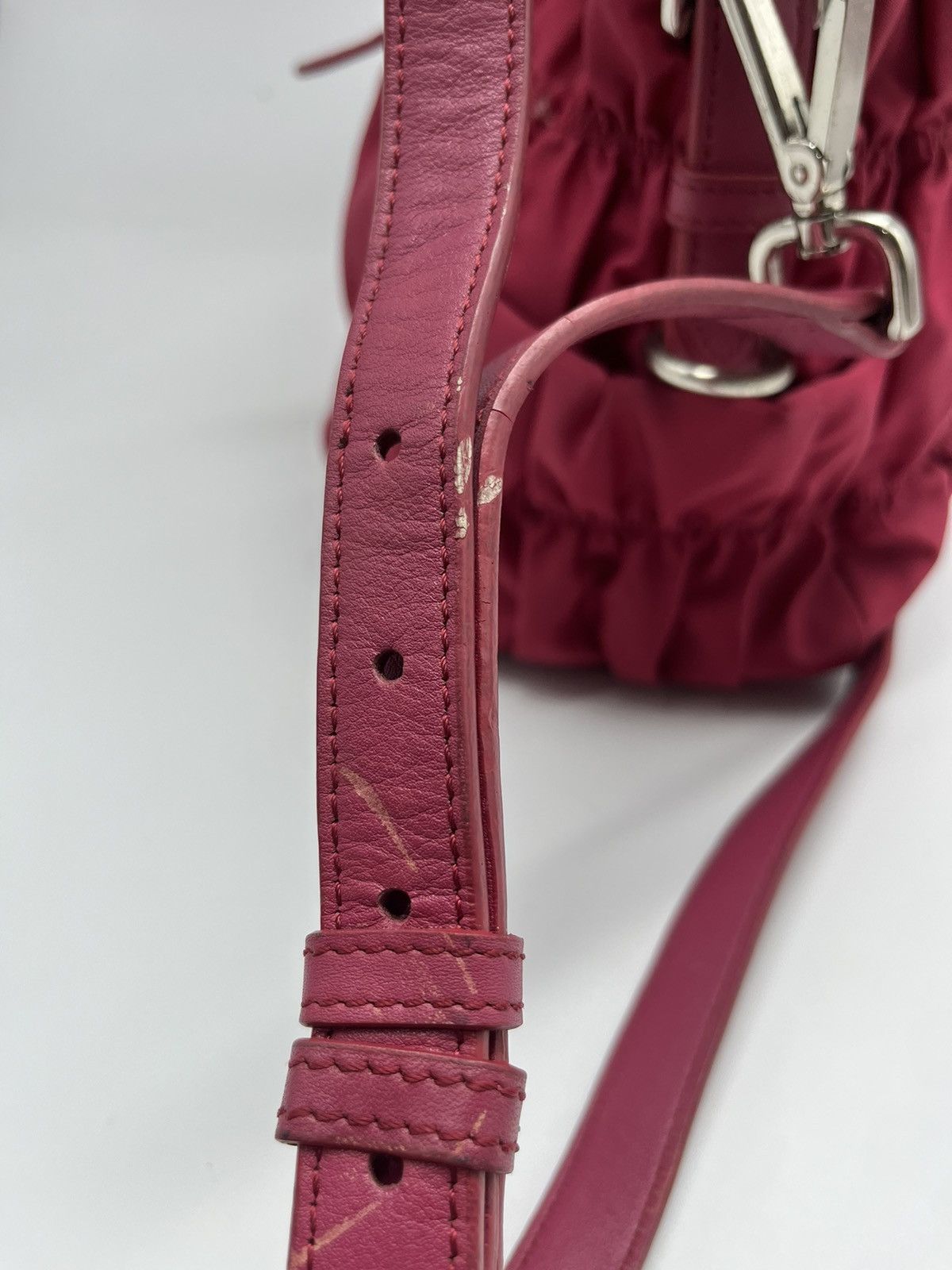 Prada Authentic PRADA Gaufre Shoulder Bag Size ONE SIZE - 12 Thumbnail