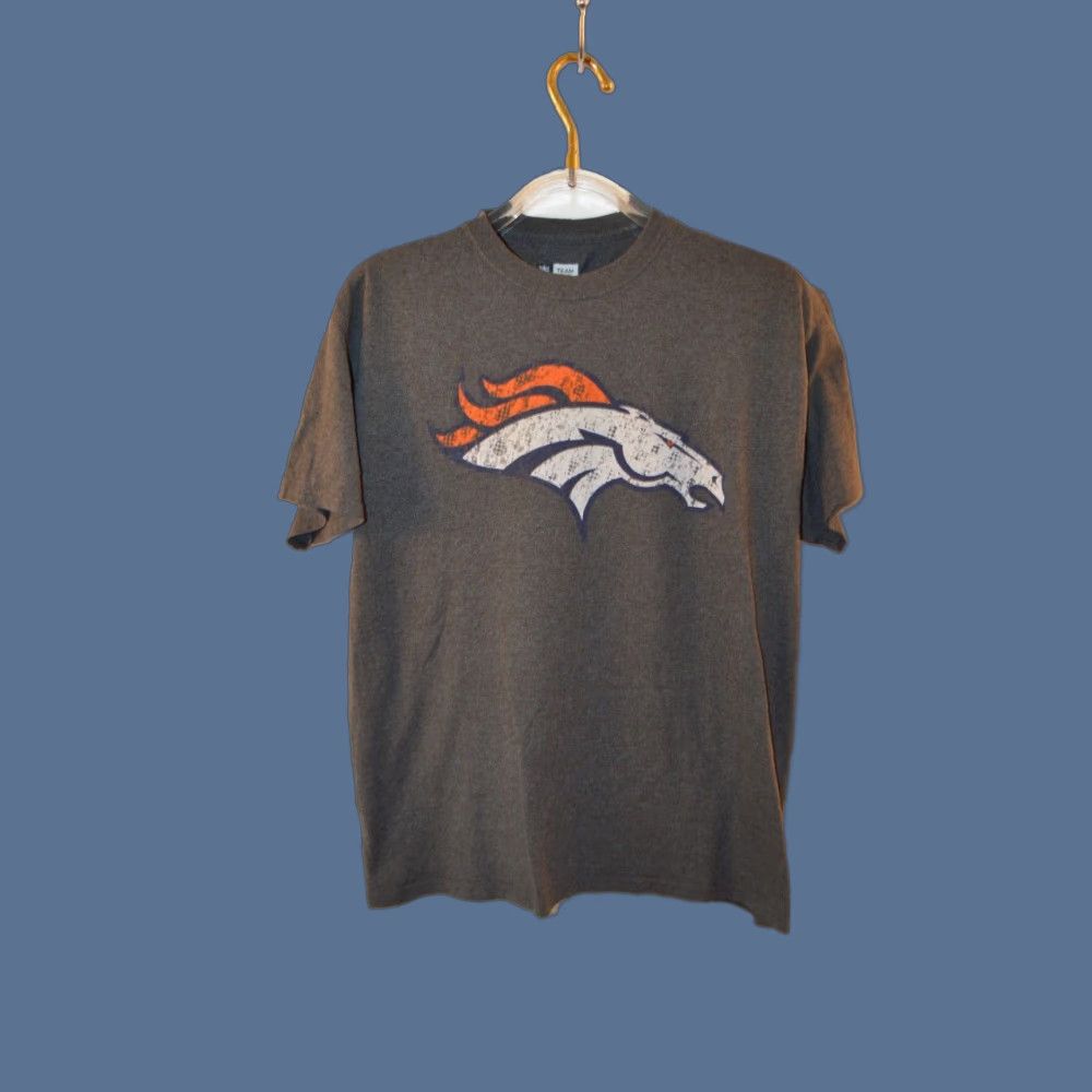 NFL NFL Team Apparel Men’s L Short Sleeve Broncos Football T Shirt Gray Shirt Mens L Gray Broncos NFL Team Apparel Size US L / EU 52-54 / 3 - 1 Thumbnail