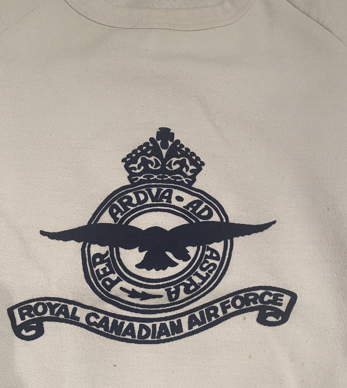 Vintage Vintage 80’s Streetwear Canadian Airforce Crewneck M Size US M / EU 48-50 / 2 - 4 Thumbnail
