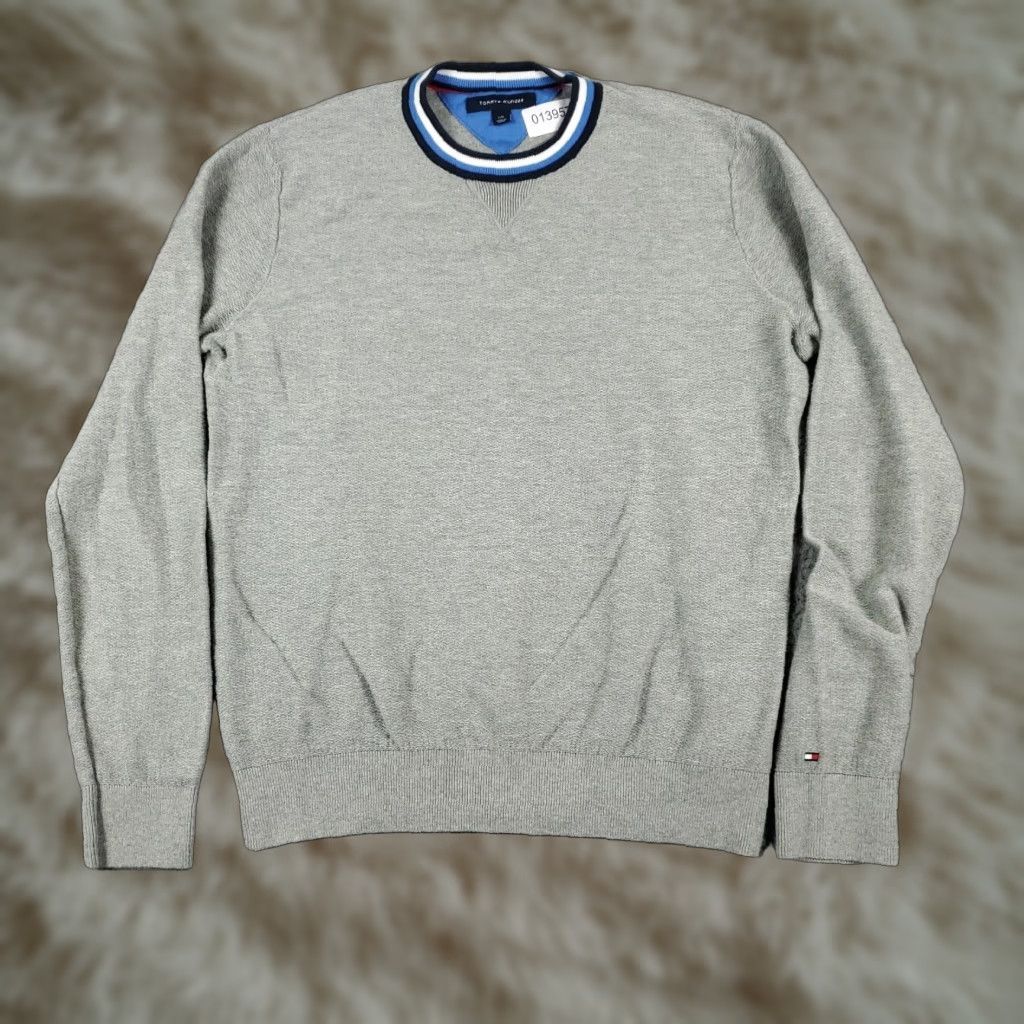 Tommy Hilfiger Tommy Hilfiger Mens Gray Long Sleeve Pullover Sweater Shirt Large Size US L / EU 52-54 / 3 - 1 Thumbnail