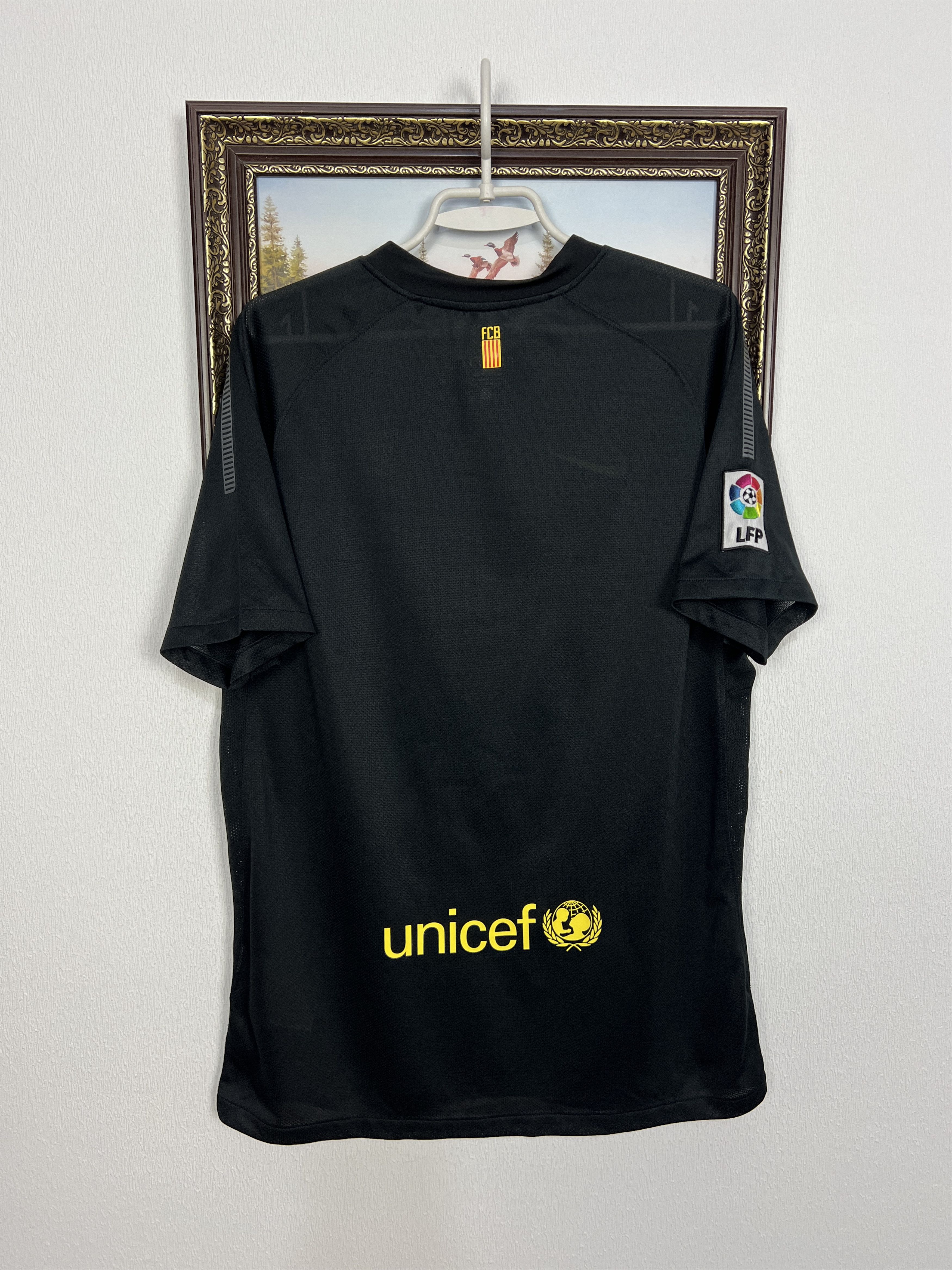 Nike Barcelona Away football shirt Soccer Jersey Trikot Camiseta Size US L / EU 52-54 / 3 - 9 Thumbnail