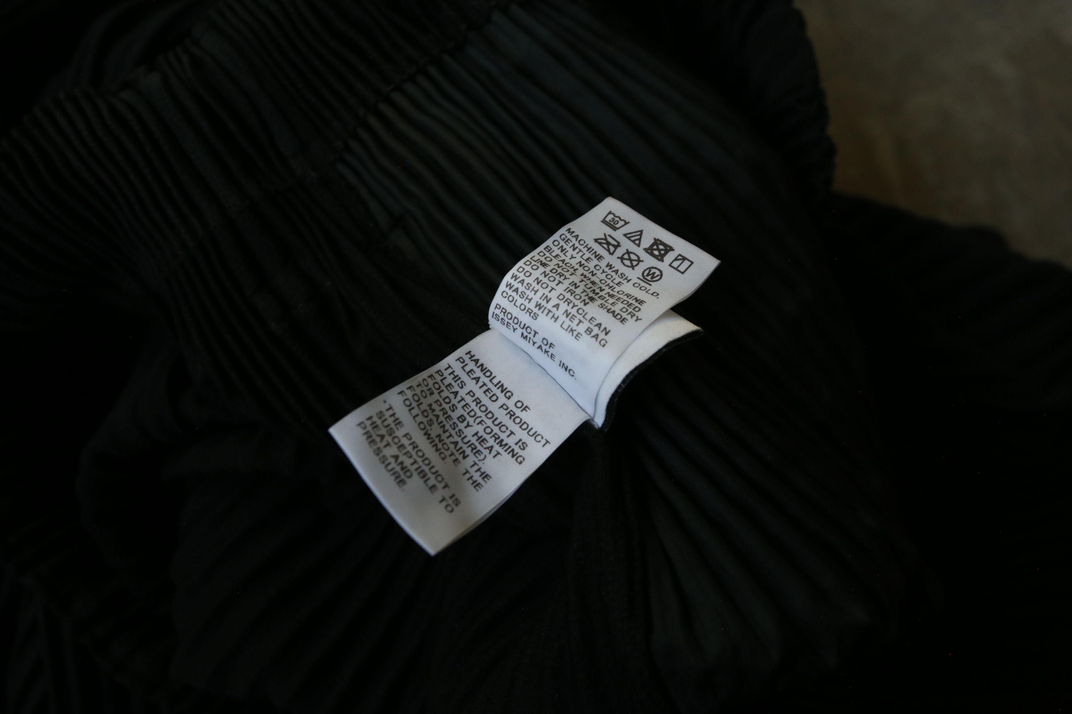 Homme Plisse Issey Miyake HP Issey Miyake - F/W 19 - Basics Pleated Trousers Size US 30 / EU 46 - 7 Thumbnail