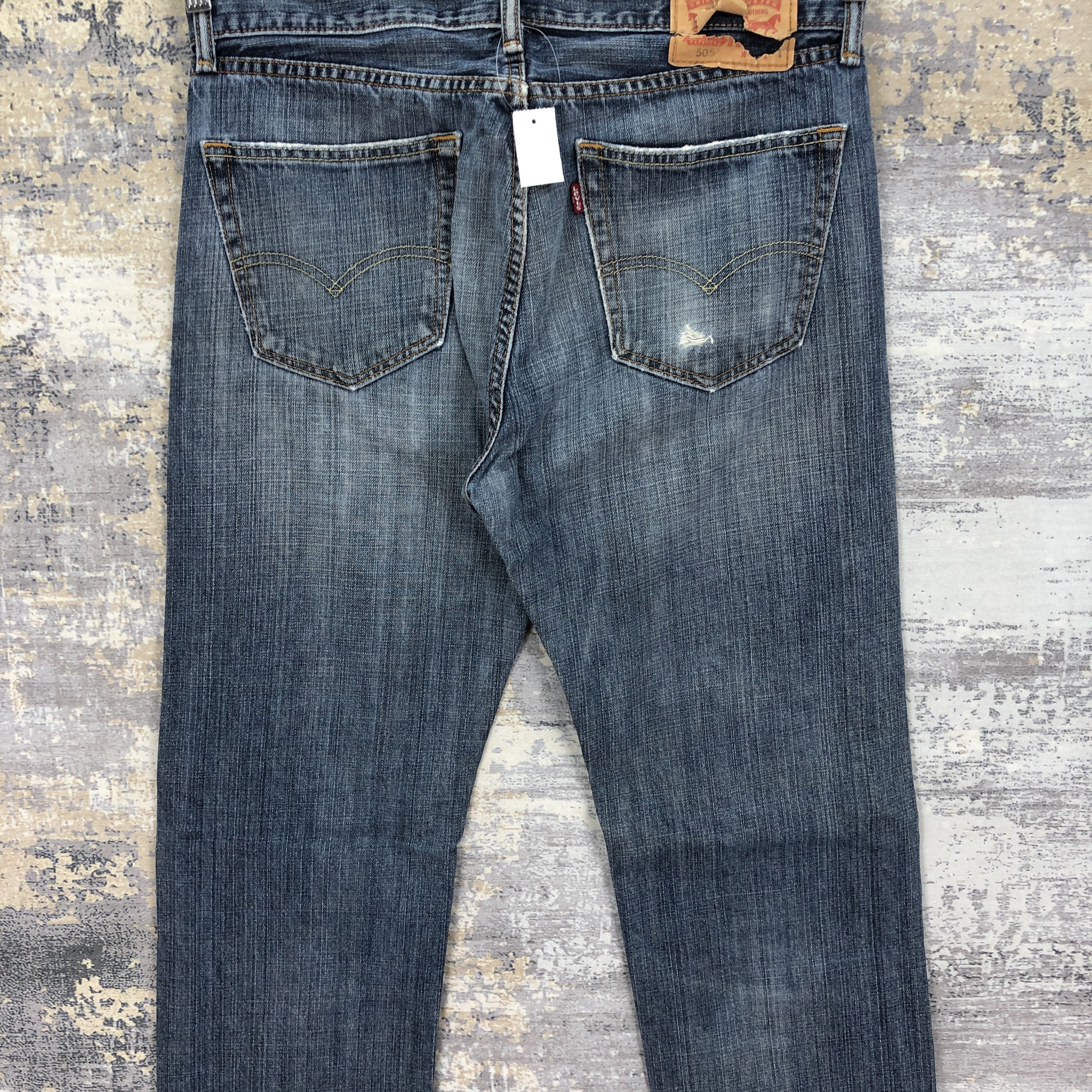 Levi's Vintage Y2K Levis 505 Faded Jeans Levi's Light Wash Denim Size US 32 / EU 48 - 4 Thumbnail