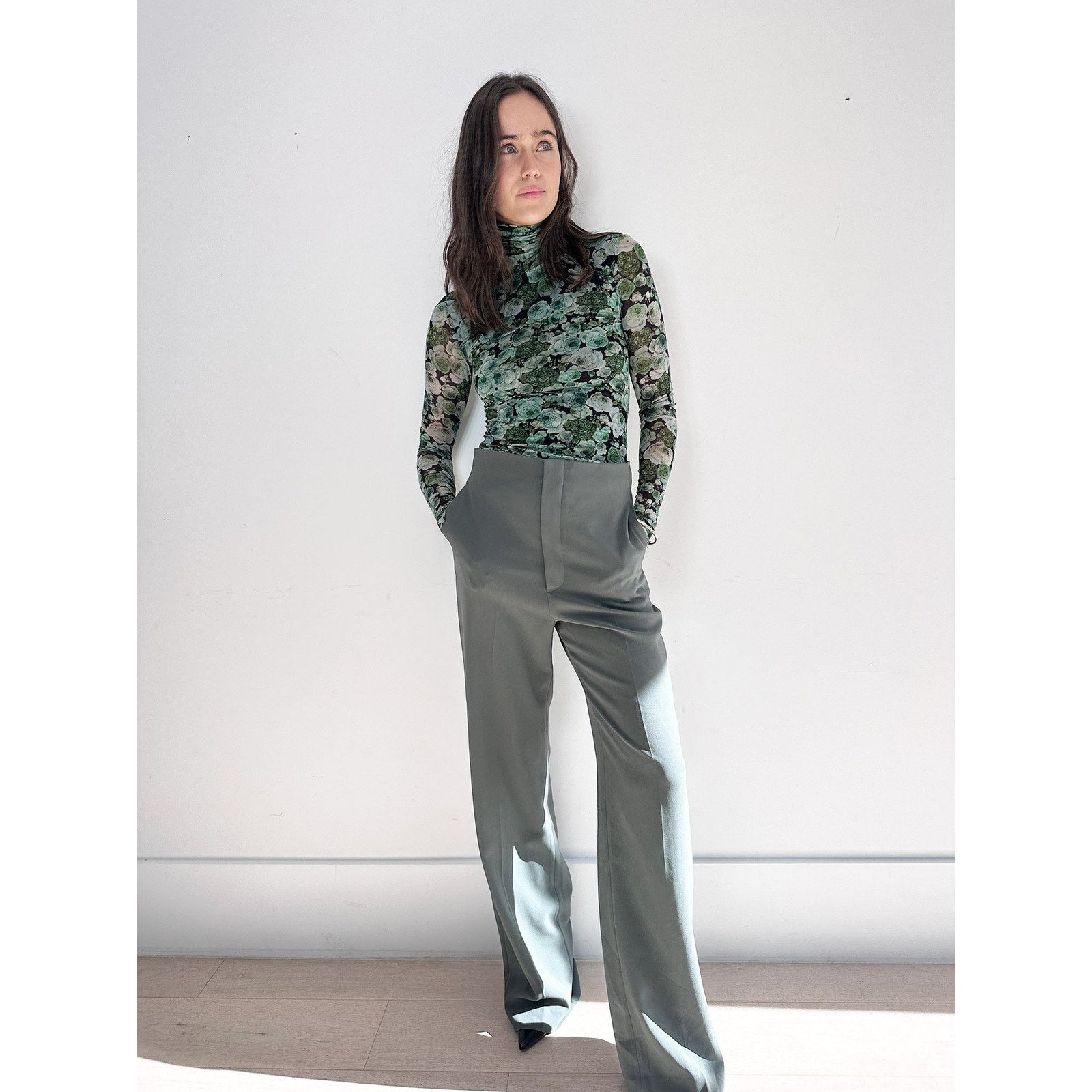 Scanlan Theodore Scanlan Theodore Tailored Crepe Trouser Size 28" / US 6 / IT 42 - 2 Thumbnail
