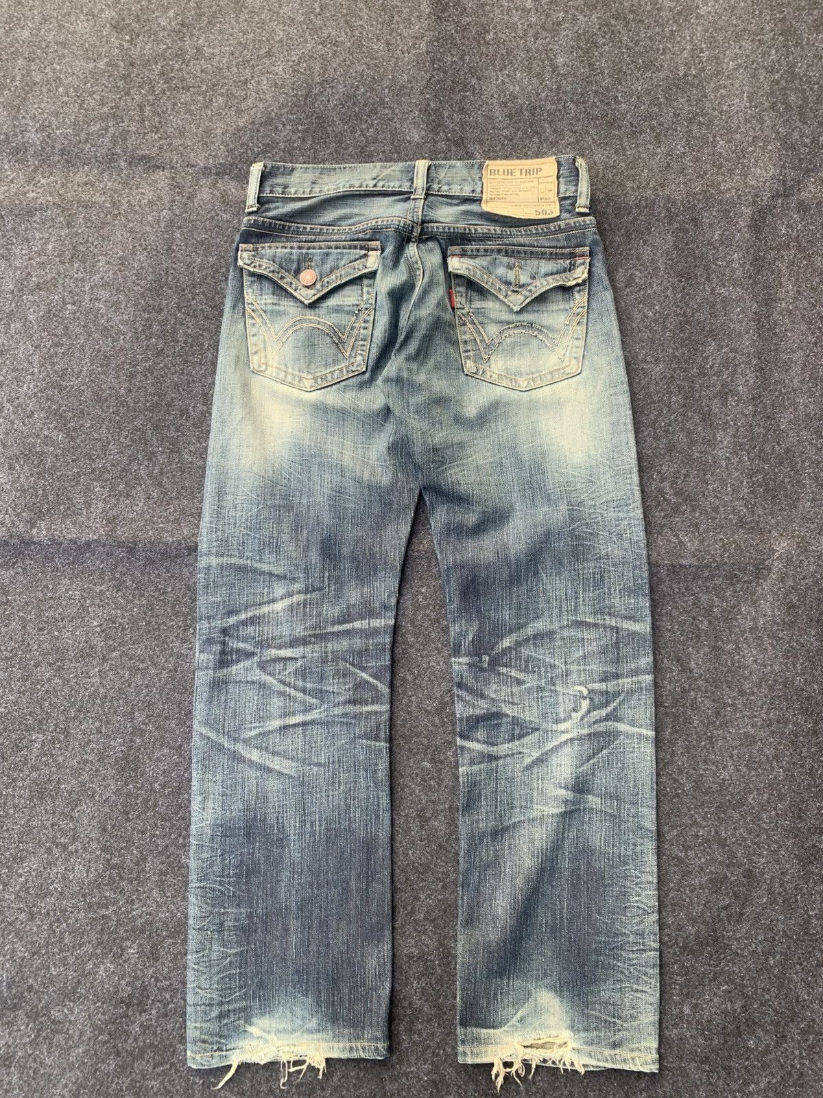 Edwin VINTAGE EDWIN 503 FADE BLUE. Size US 32 / EU 48 - 2 Thumbnail
