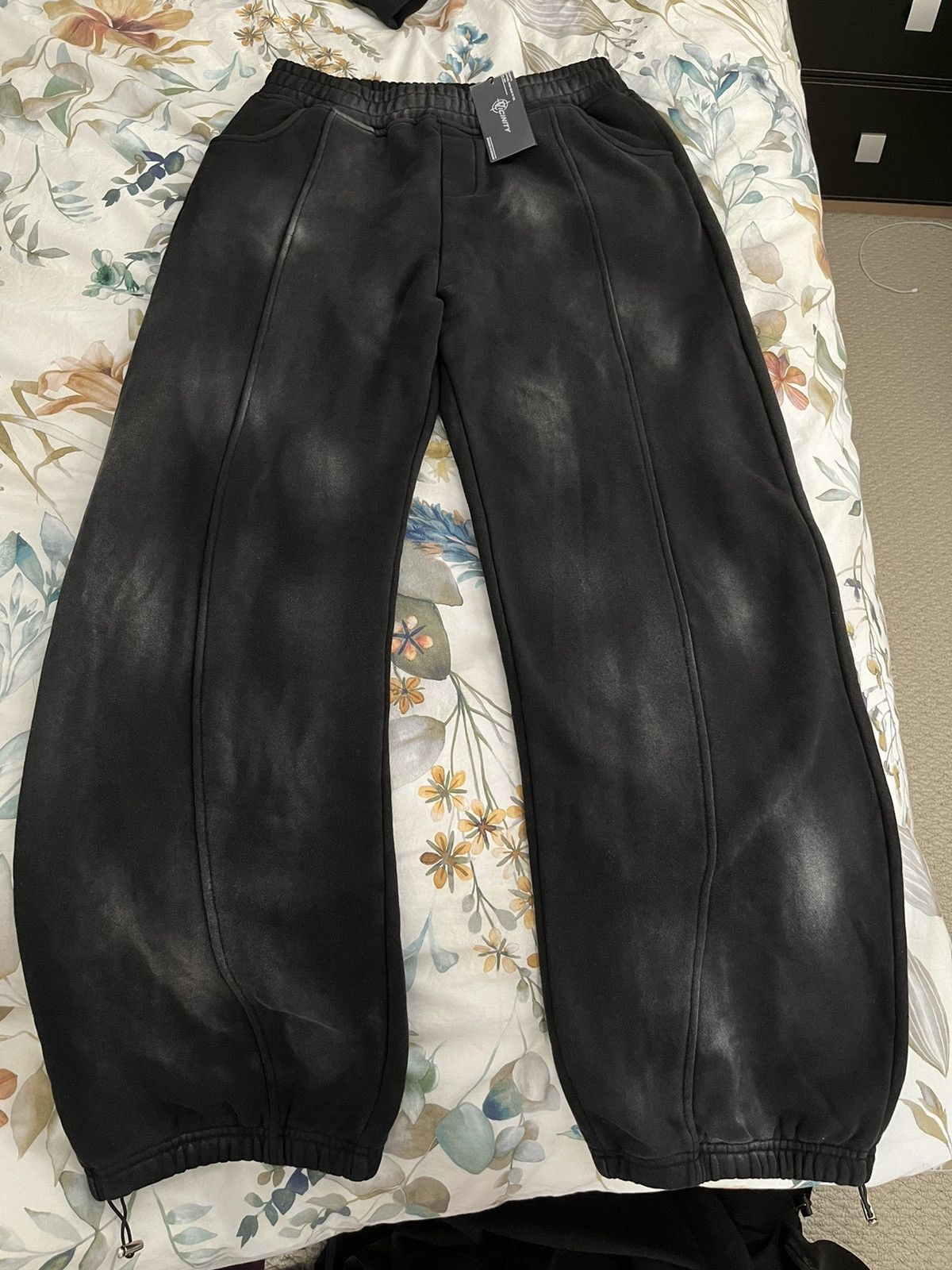 Other Vicinity Faded Black Sweatpants Size US 32 / EU 48 - 5 Thumbnail