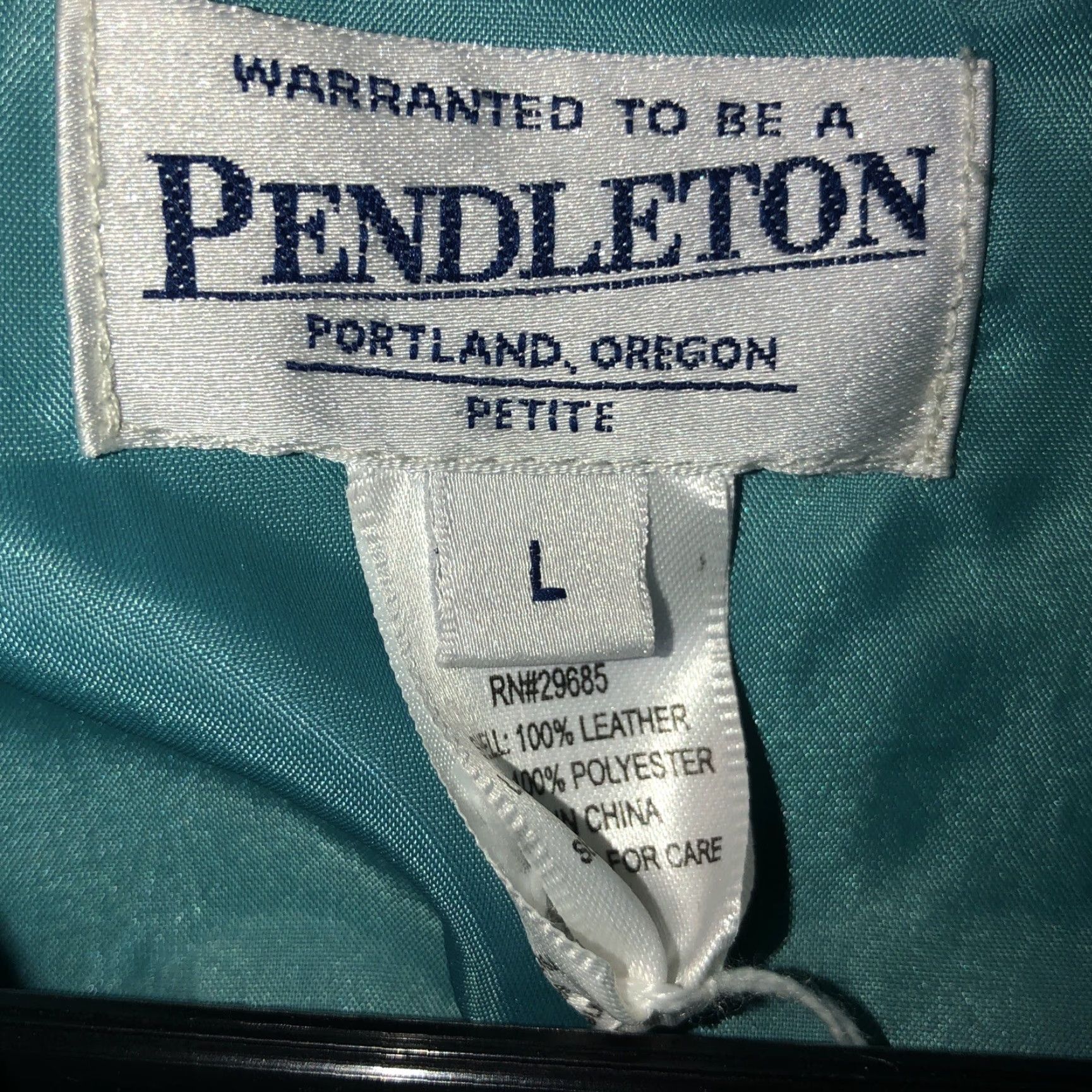 Pendleton Pendleton 100% Leather Shirt Womens L Blue Button-Up Long Sleeve Collared Teal Leather Shirt Womens L Blue Wood? Size L / US 10 / IT 46 - 3 Thumbnail