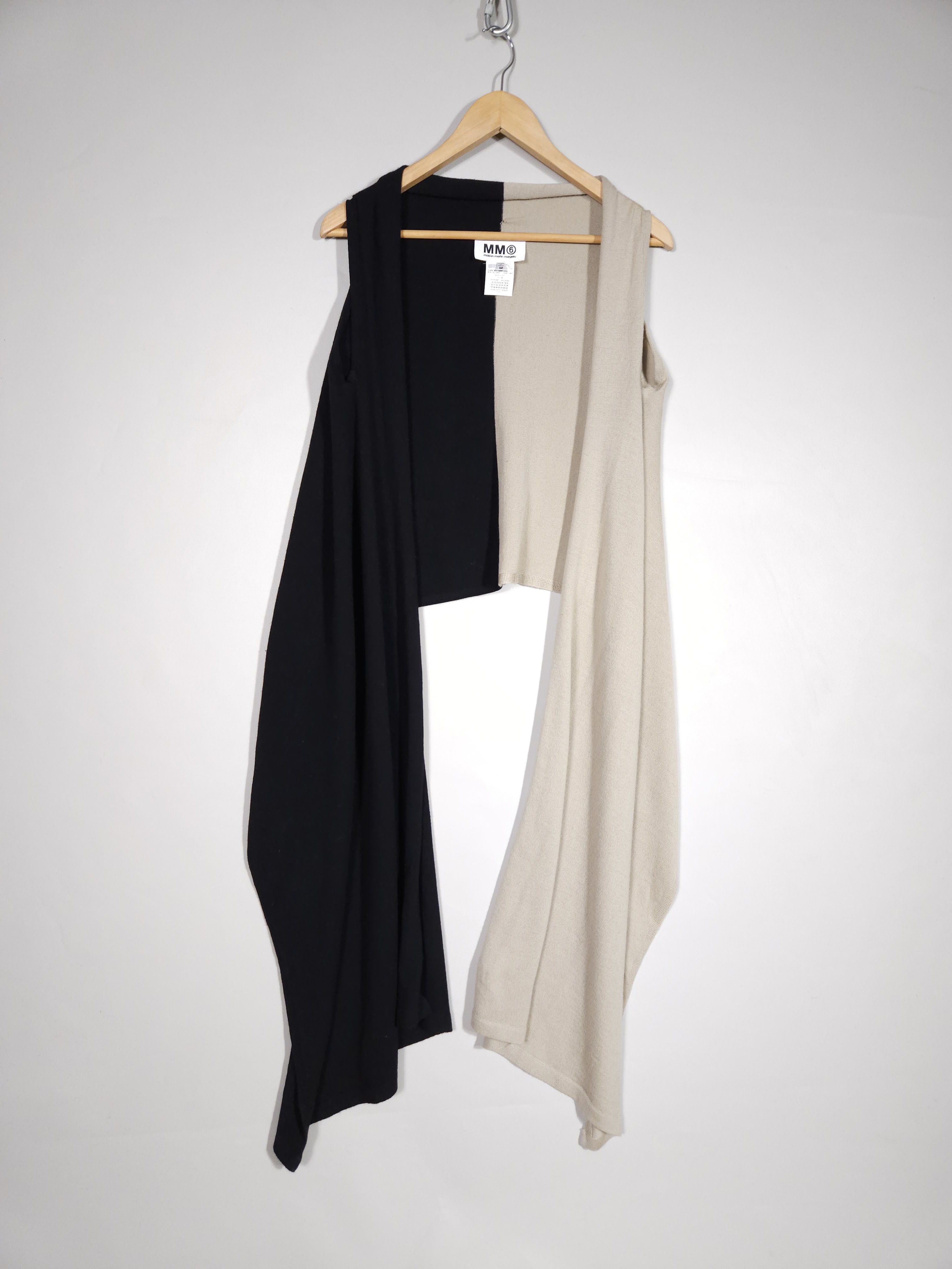 Maison Margiela MM6 Maison Martin Margiela Cape Wool made in Italy size M Size M / US 6-8 / IT 42-44 - 3 Thumbnail