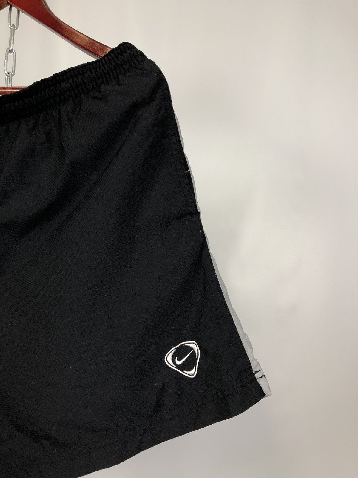 Nike Nike shorts vintage streetwear 00s Size US 36 / EU 52 - 2 Thumbnail