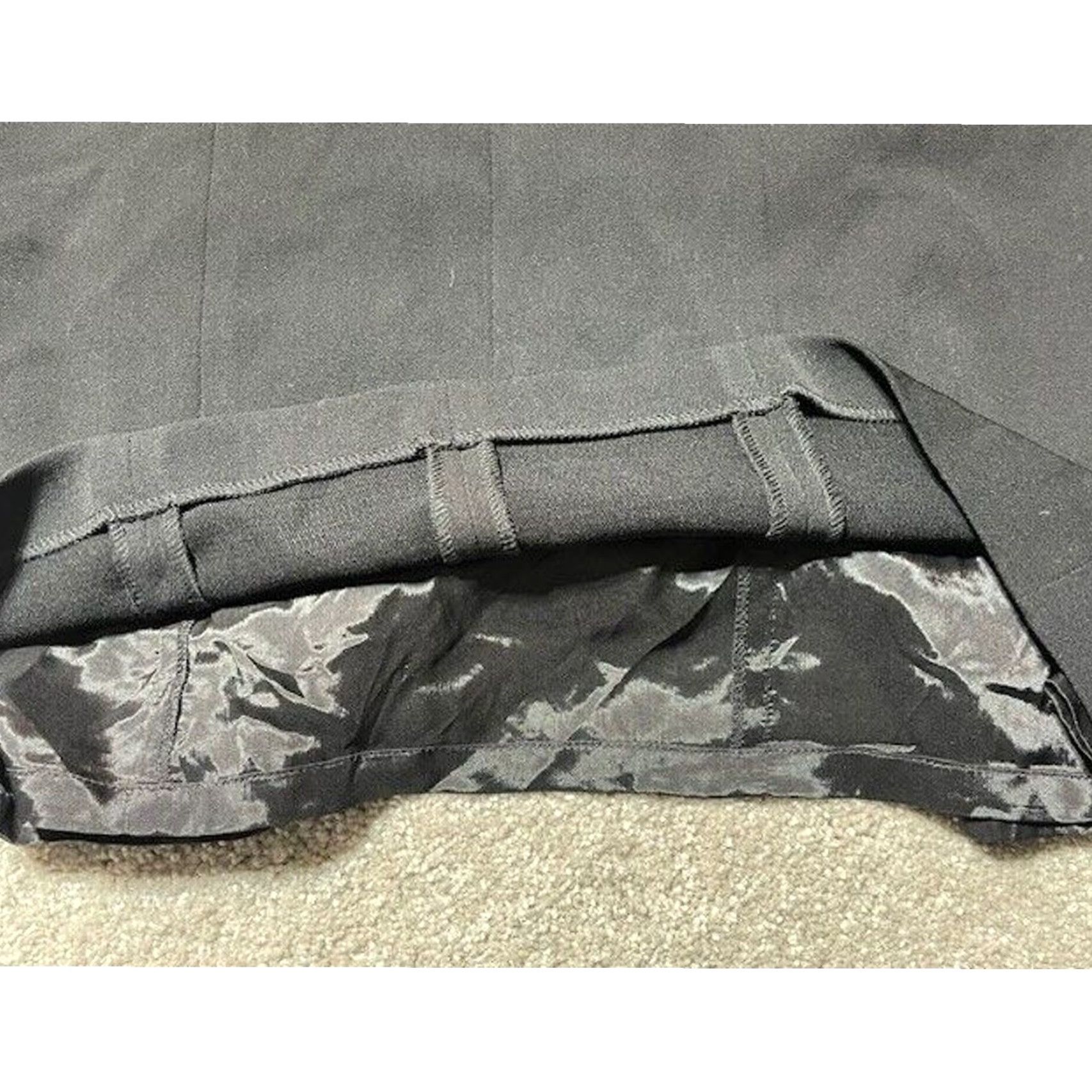 Ralph Lauren Ralph Lauren Skirt 10 Classic Office Core Minimalist Old Money Timeless Preppy Women Short Pencil Zip Slit Lined Black Size 32" / US 10 / IT 46 - 4 Thumbnail